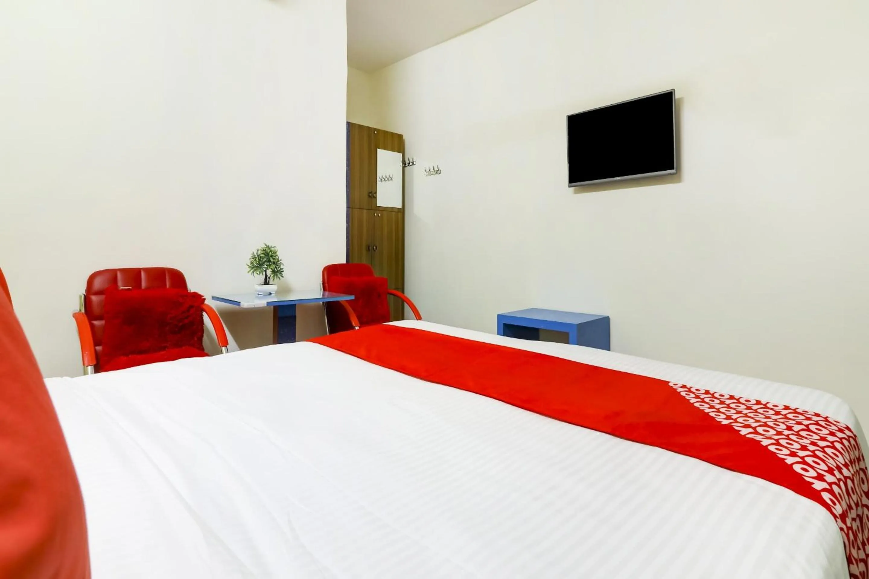 Bedroom, Bed in OYO 76333 Newgen Grand