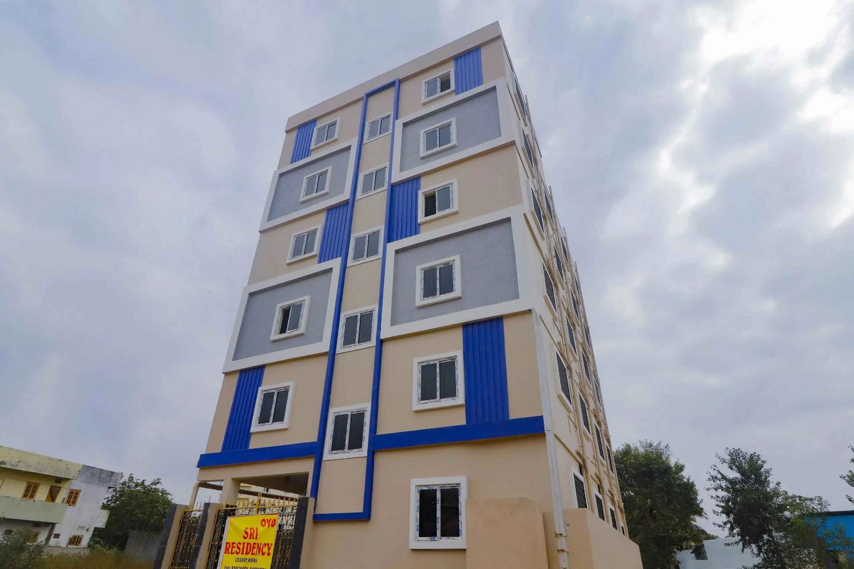 Facade/entrance in Hotel O Sri Residency