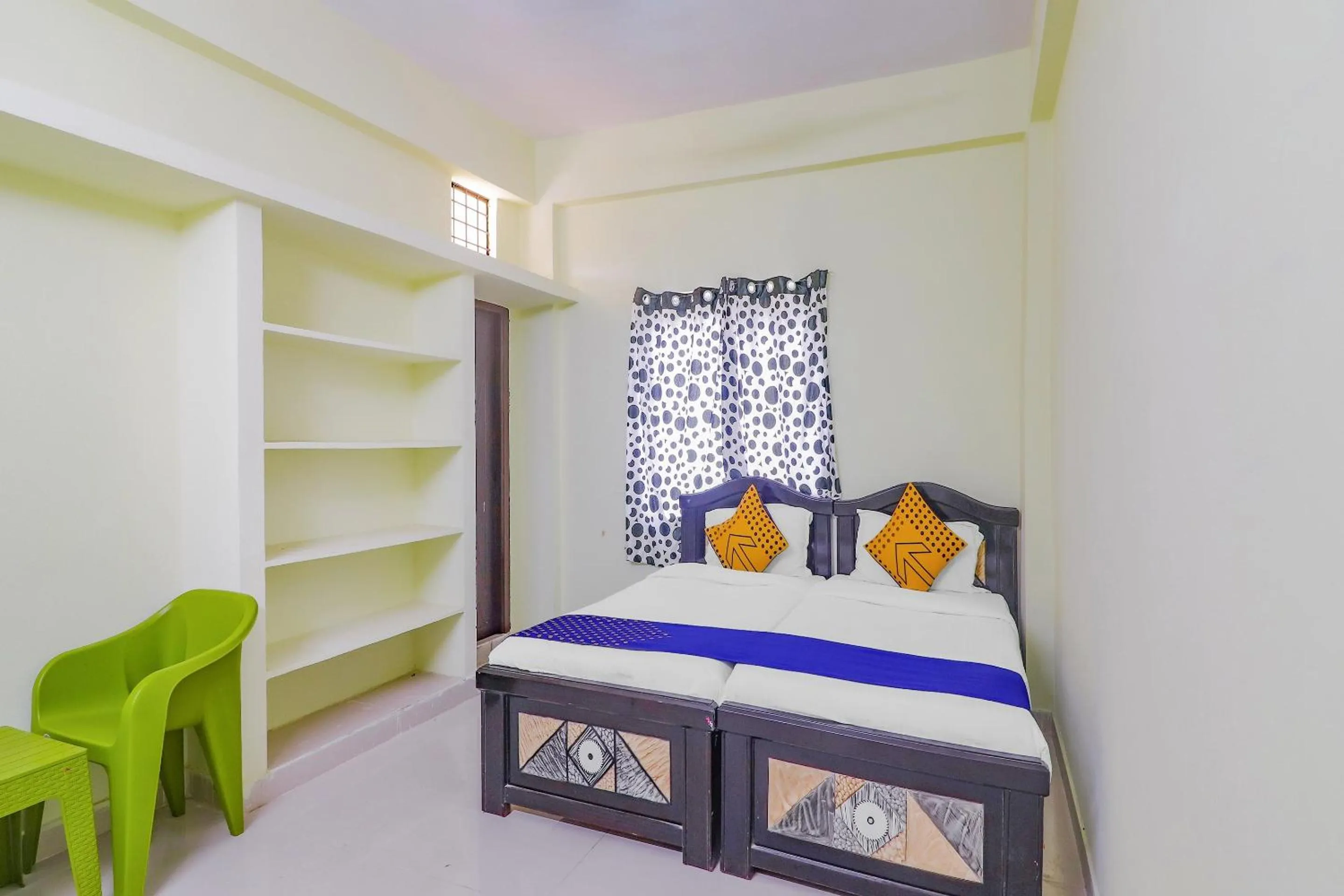 Bedroom, Bed in Hotel O Sri Residency