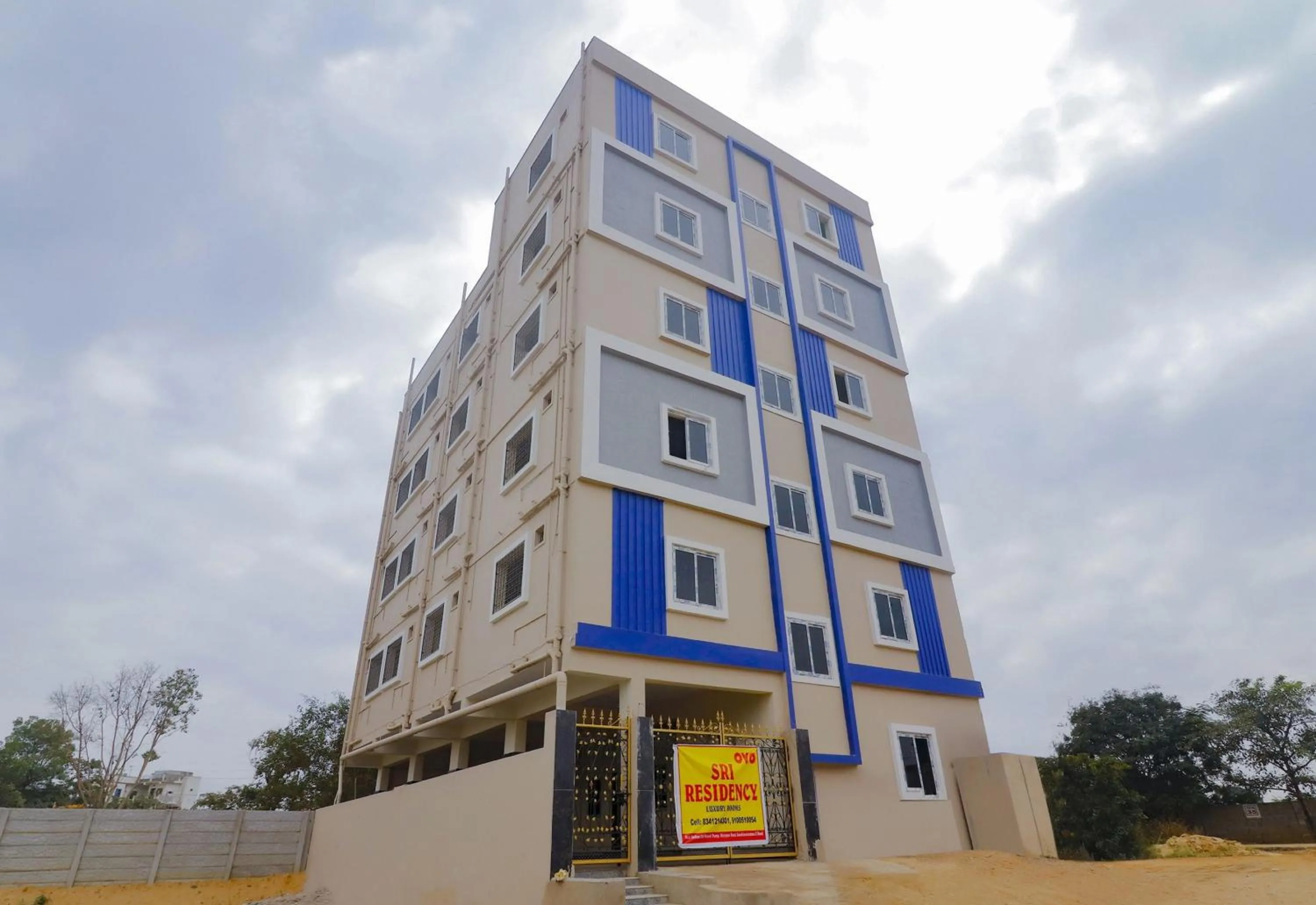 Facade/entrance in Hotel O Sri Residency
