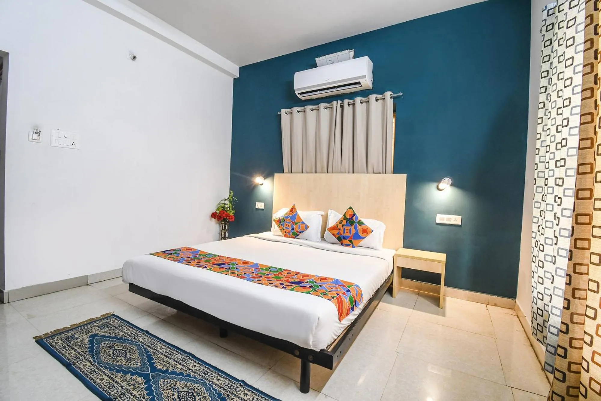 Bed in FabHotel Welcome Inn I