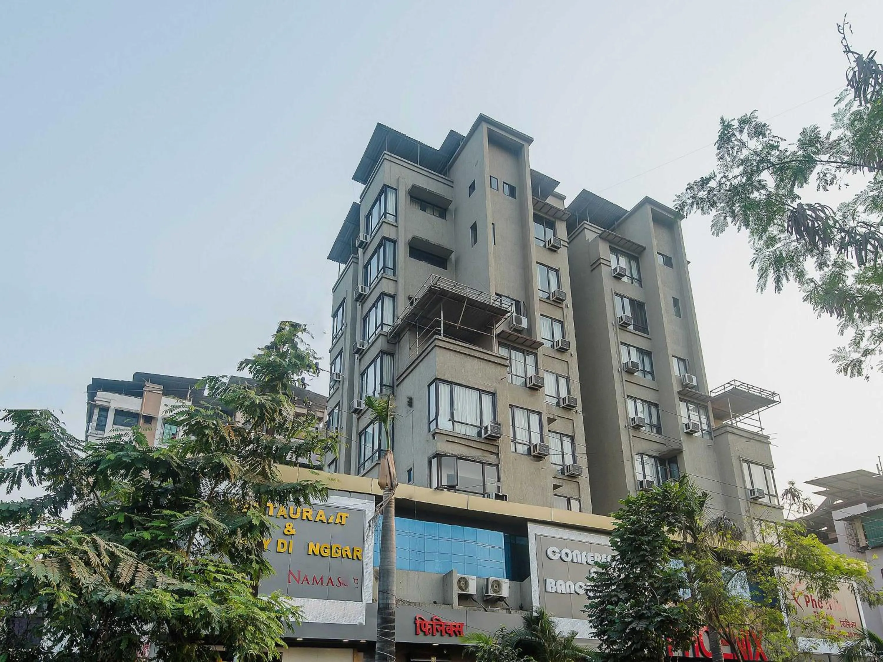 Facade/entrance in Collection O Phoenix