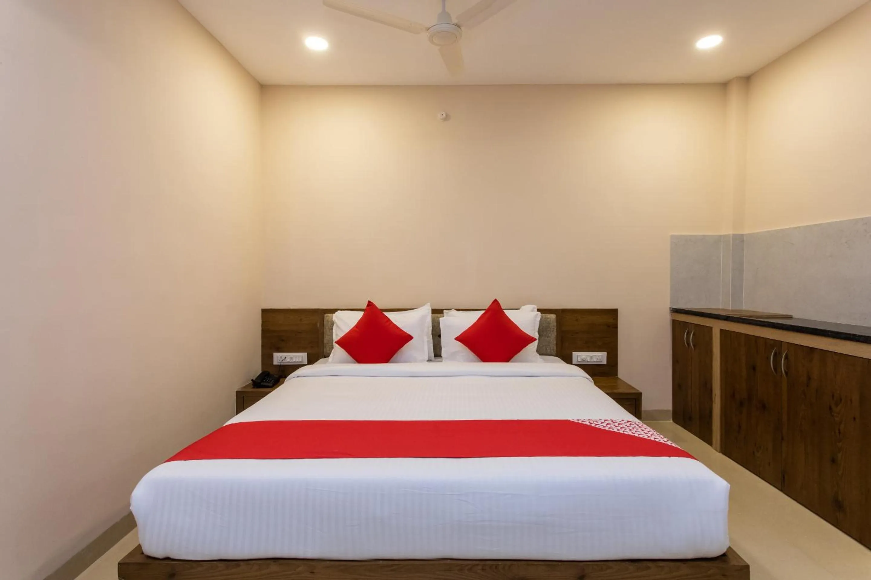 Bedroom, Bed in Hotel O Villa De Zamindar