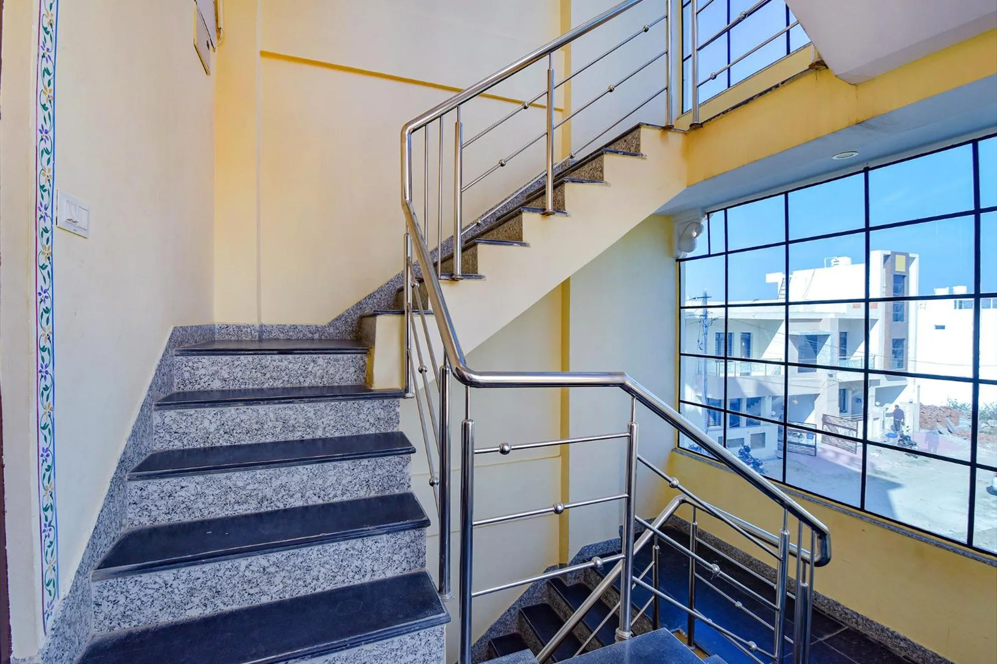 Lobby or reception in FabExpress Achrol Palace