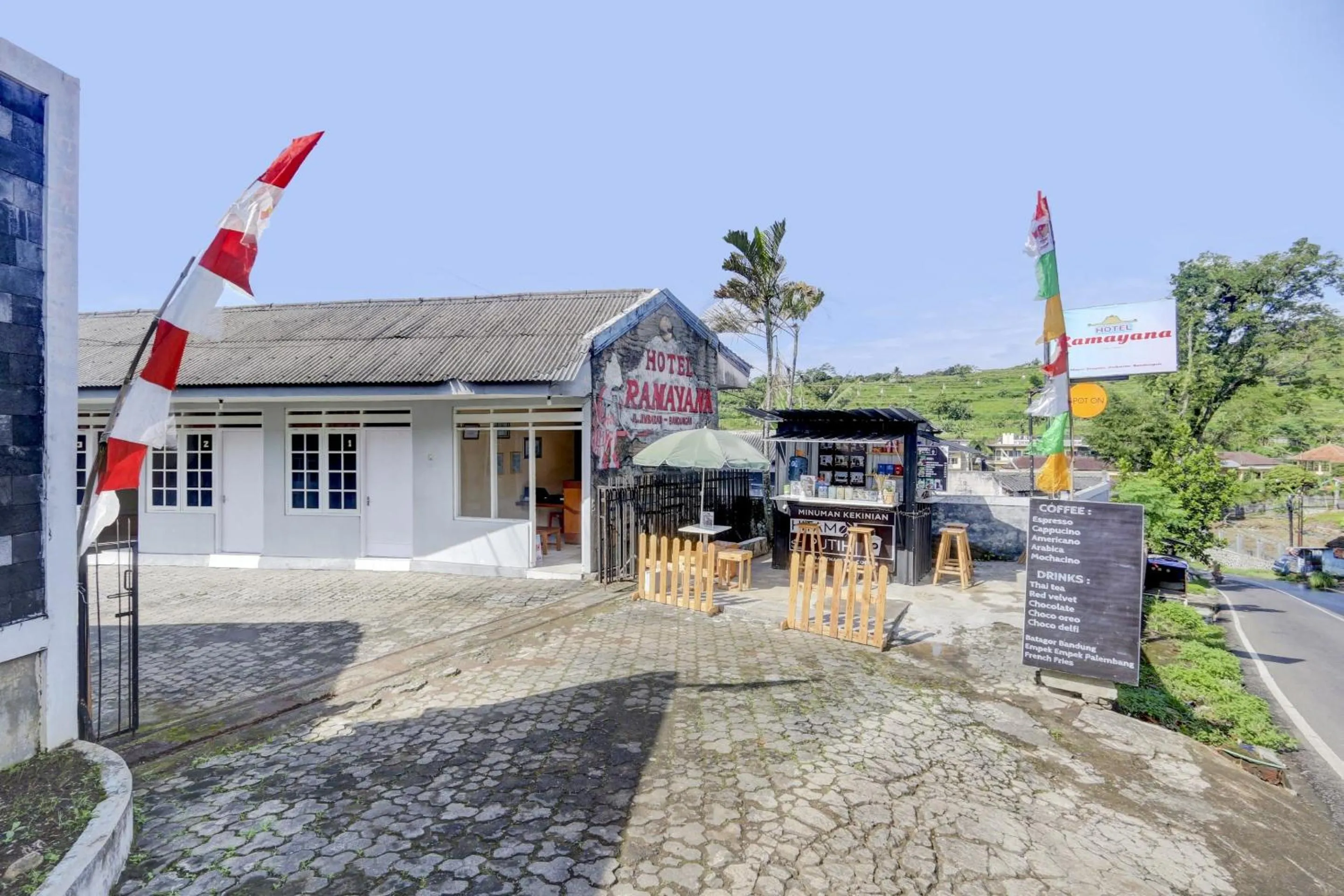 Lobby or reception in Hotel O Ramayana