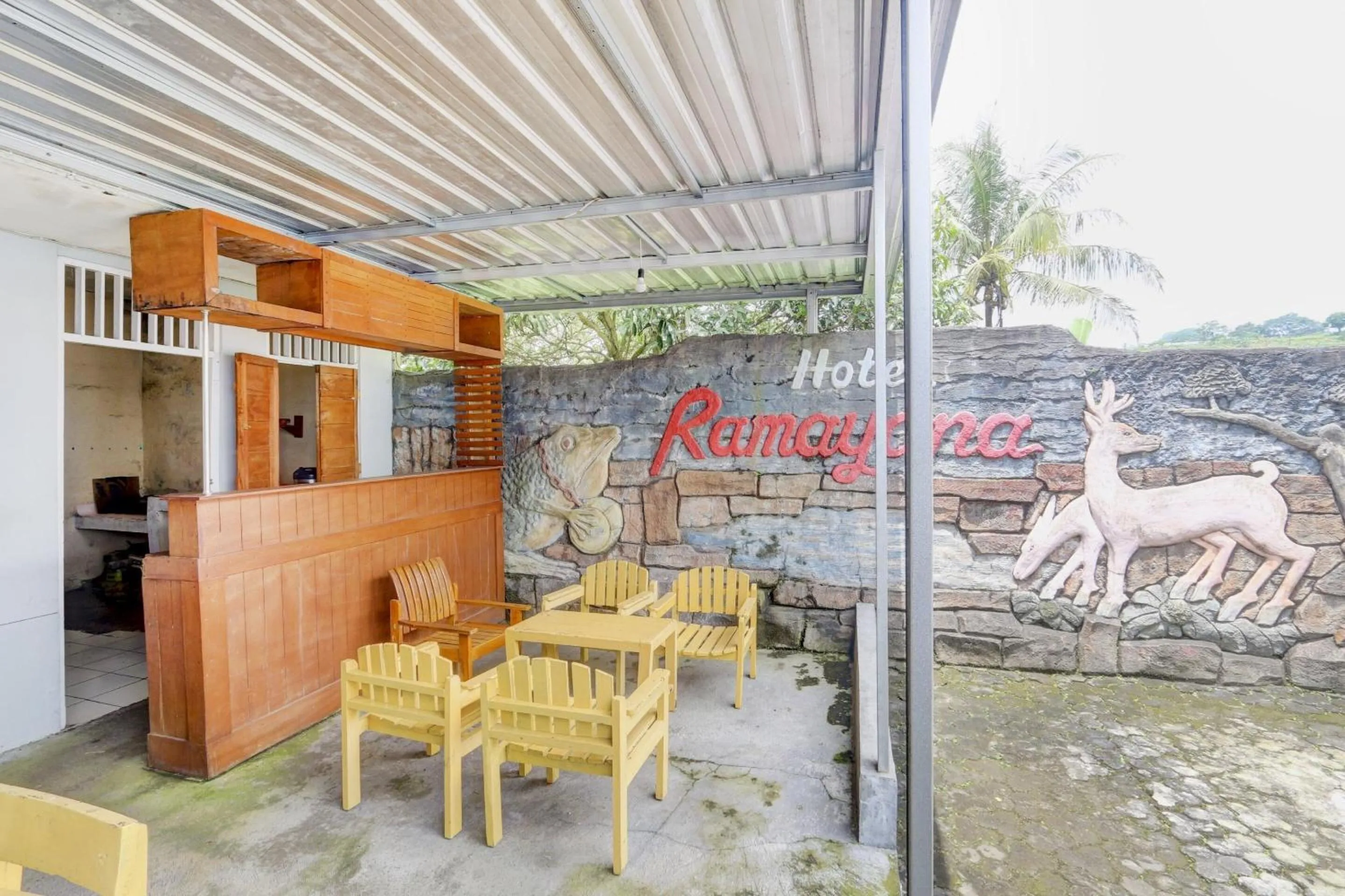 Lobby or reception in Hotel O Ramayana