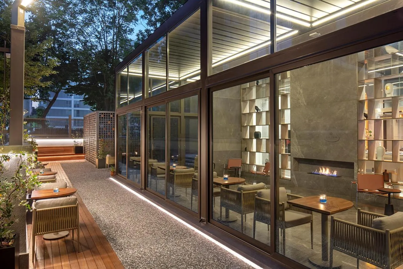 Restaurant/places to eat in Melas Hotel Istanbul