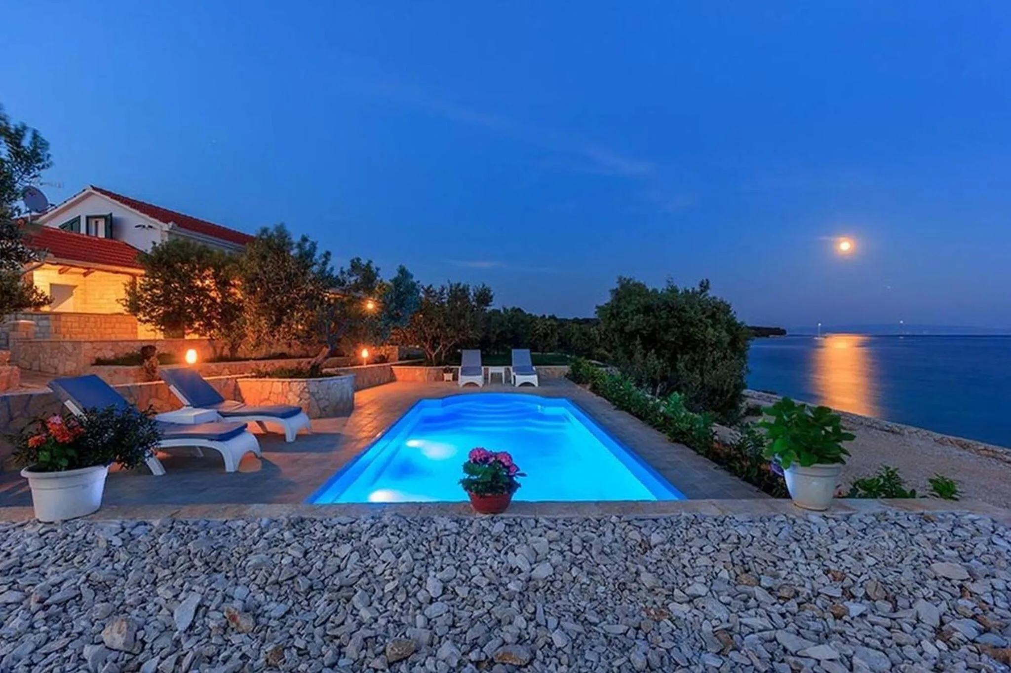 Other in Luxury Beachfront Villa Dalmatino Trogir with private pool right at the beach in Okrug Gornji - Ciovo