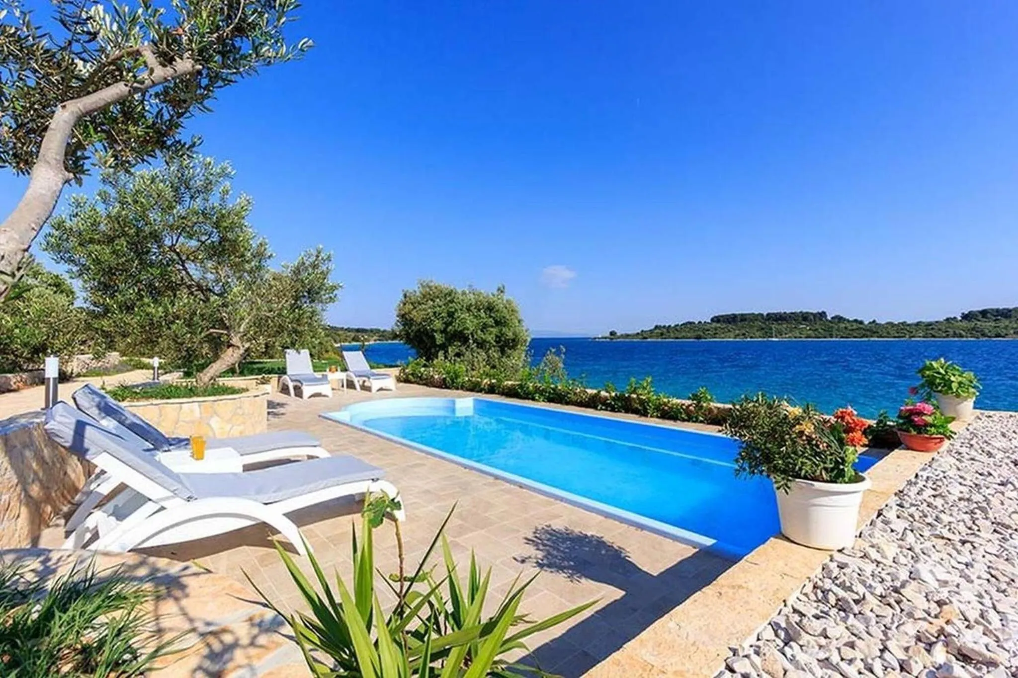 Other in Luxury Beachfront Villa Dalmatino Trogir with private pool right at the beach in Okrug Gornji - Ciovo