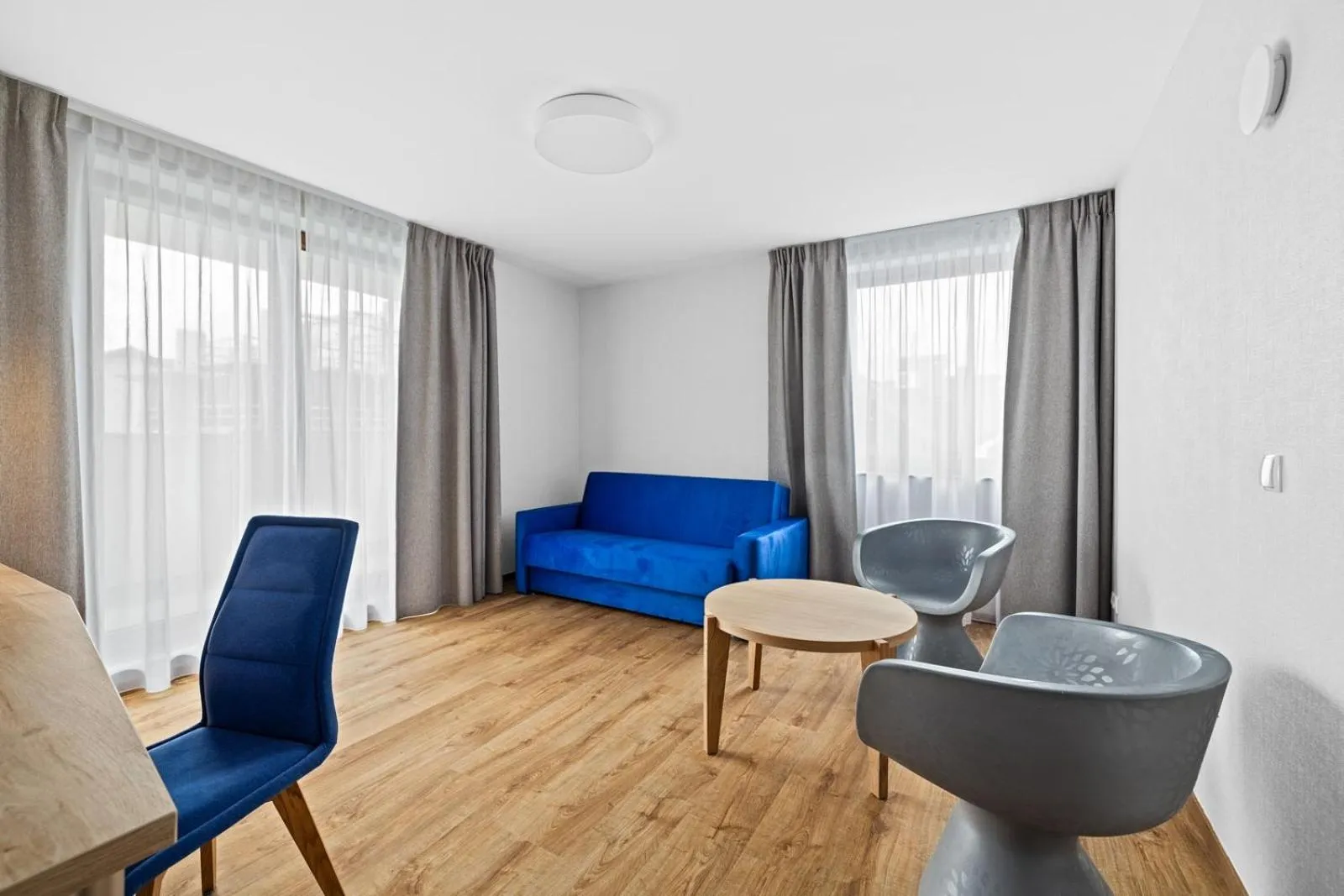 Living room in Maloves Resort & Spa, pokoje w bocznych budynkach