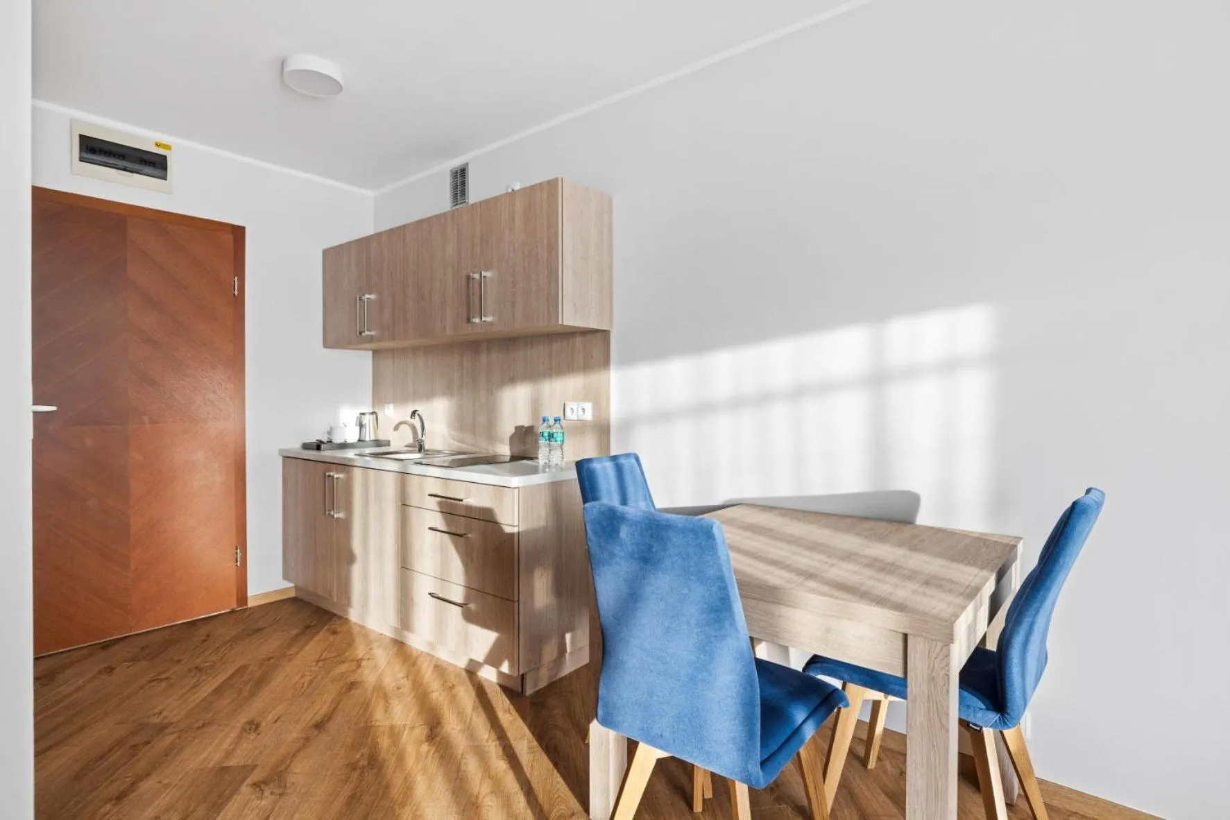 Kitchen or kitchenette in Maloves Resort & Spa, pokoje w bocznych budynkach