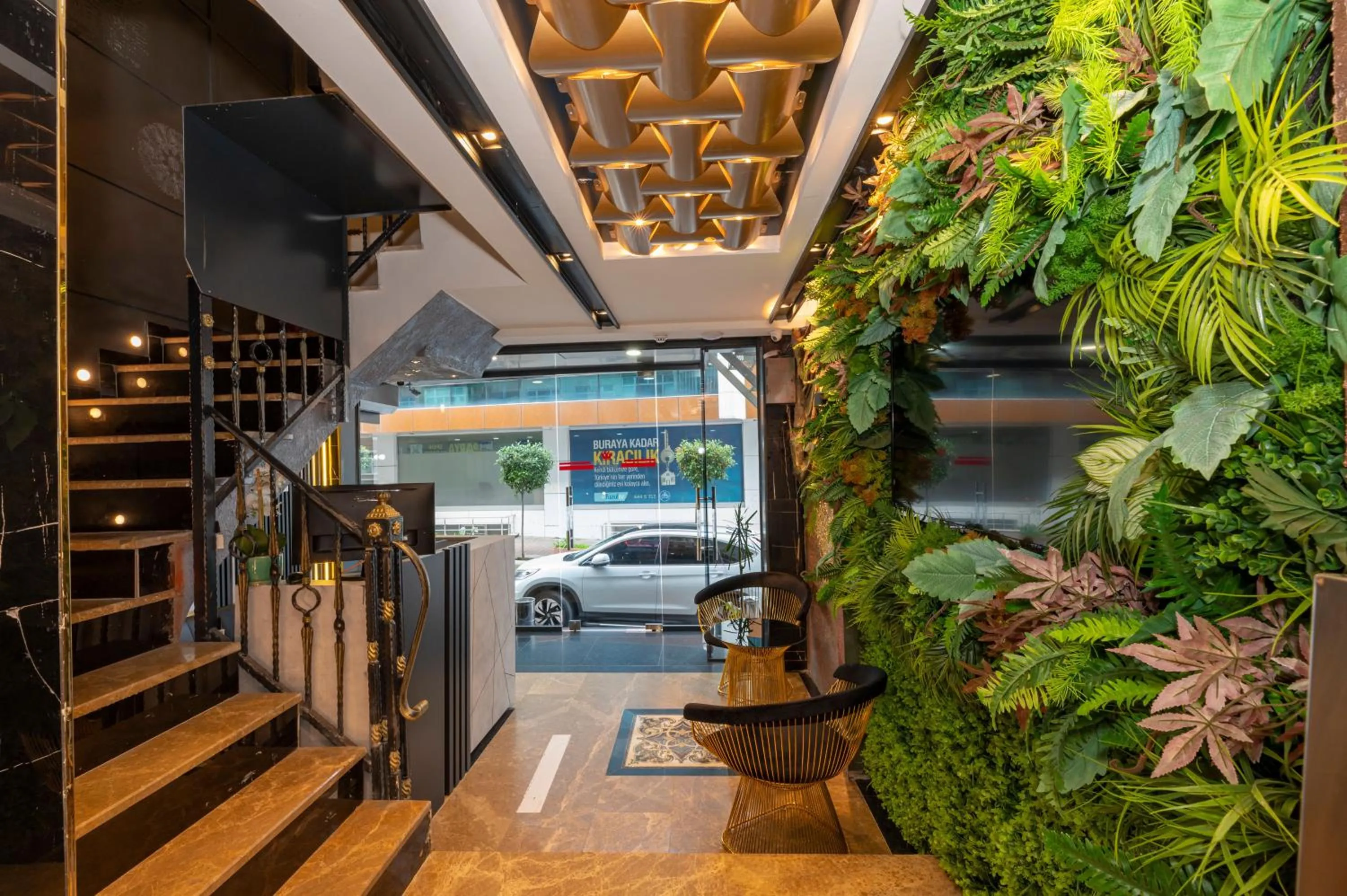 Lobby or reception in White Corner Hotel