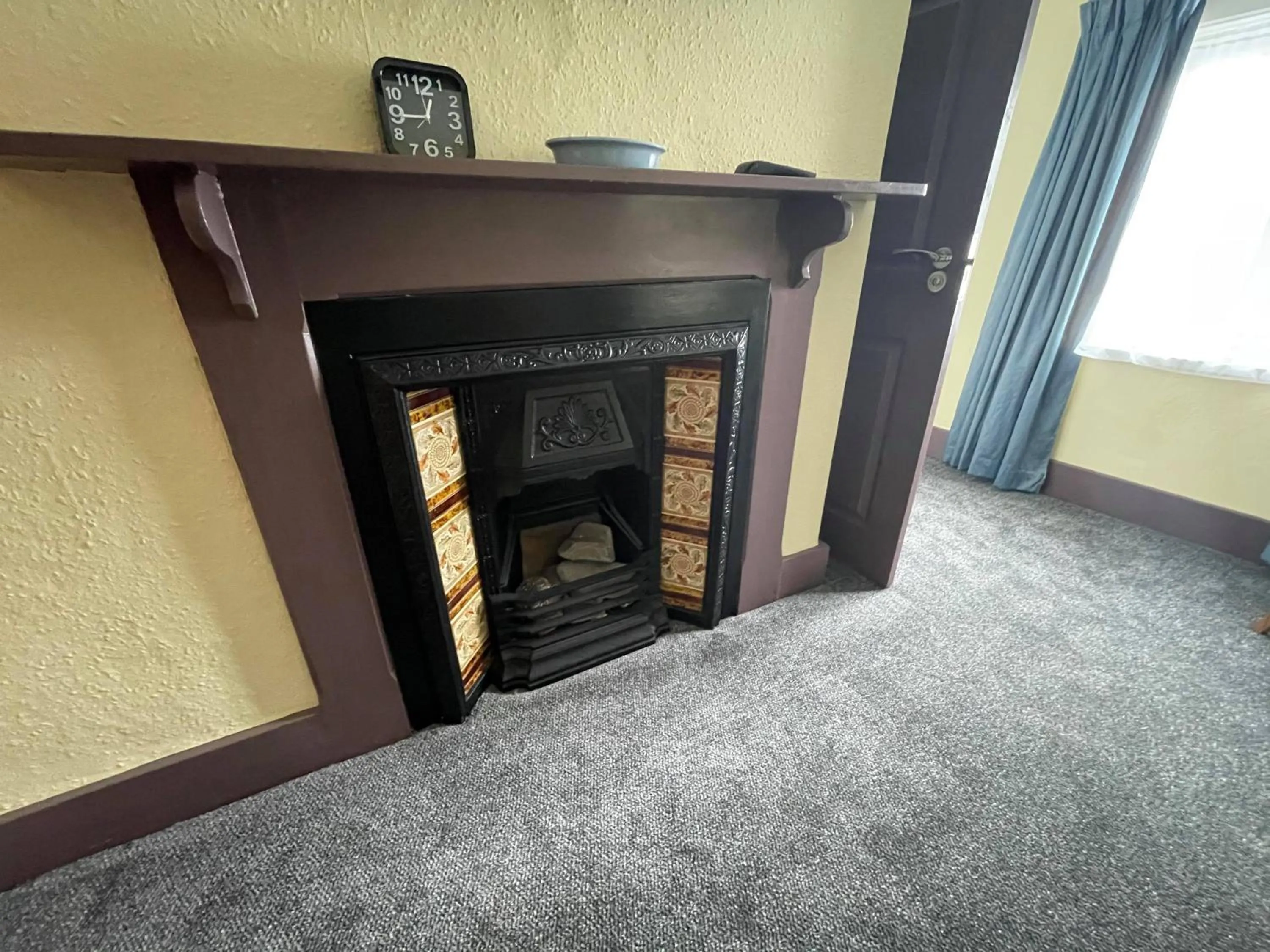 flat iron in THE KINGS ARMS INN