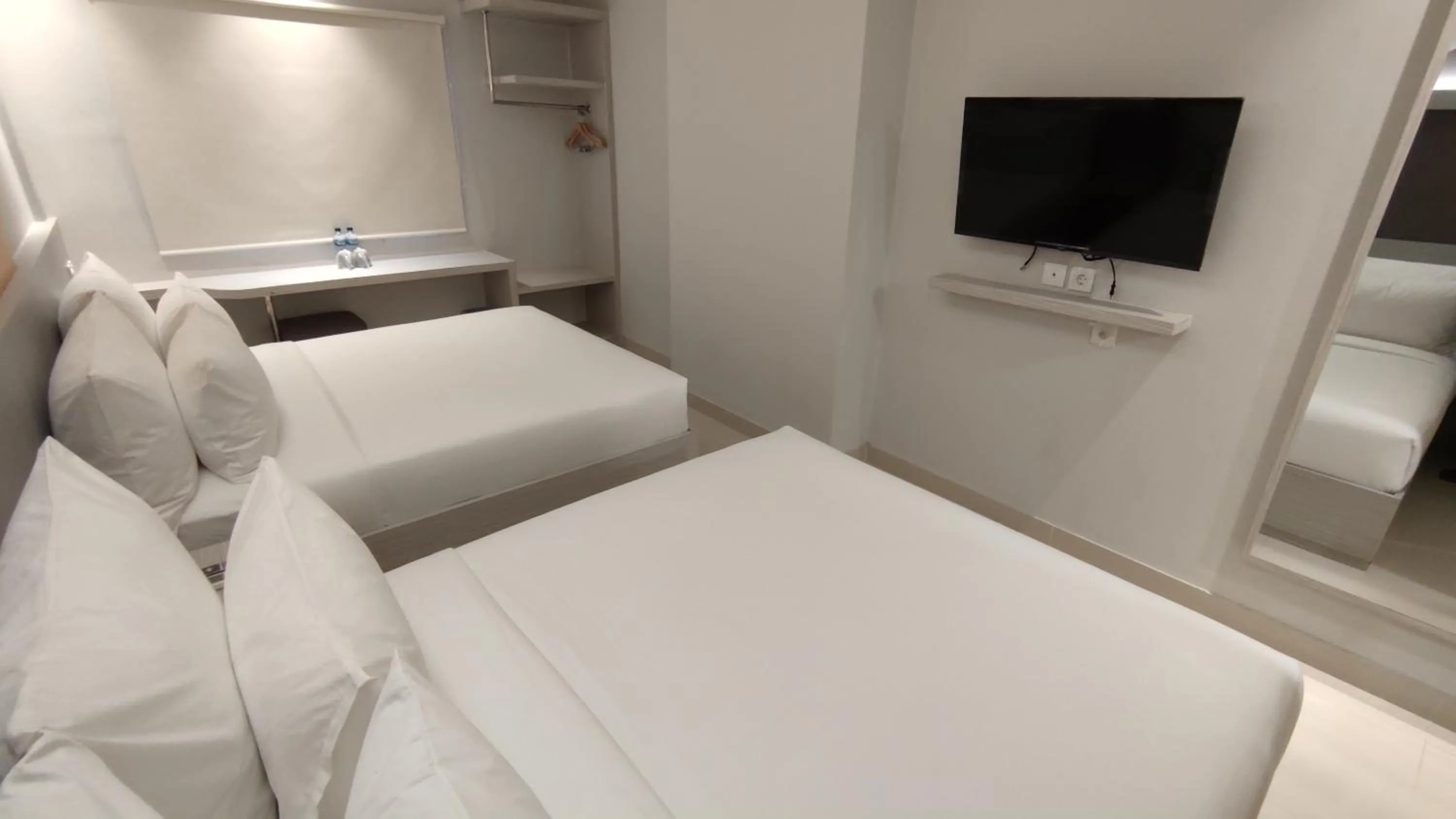 Bedroom, Bed in Agogo Downtown Hotel Surabaya