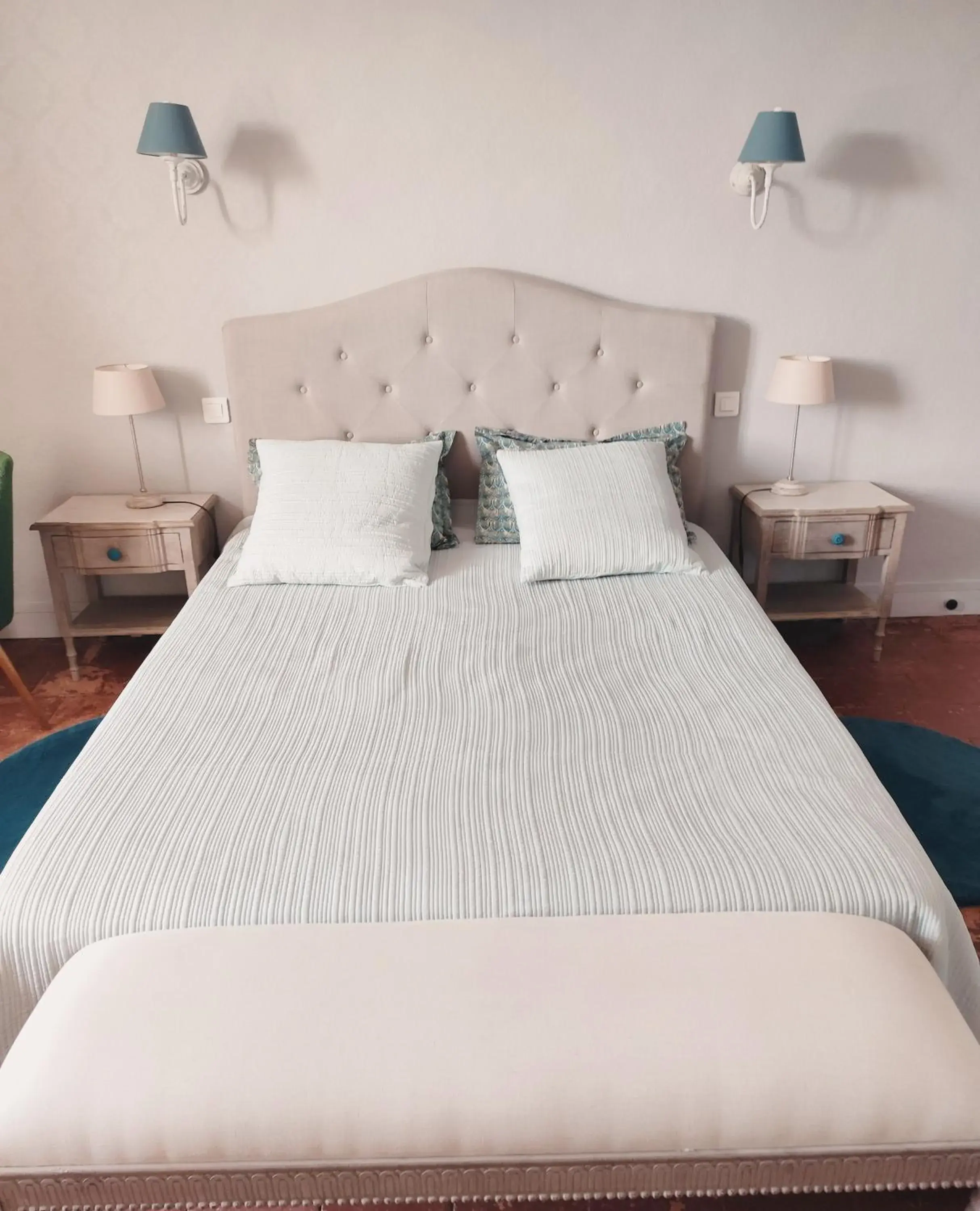 Double Room with Private Bathroom in L'Aubinoise Double Room with Private Bathroom in L'Aubinoise