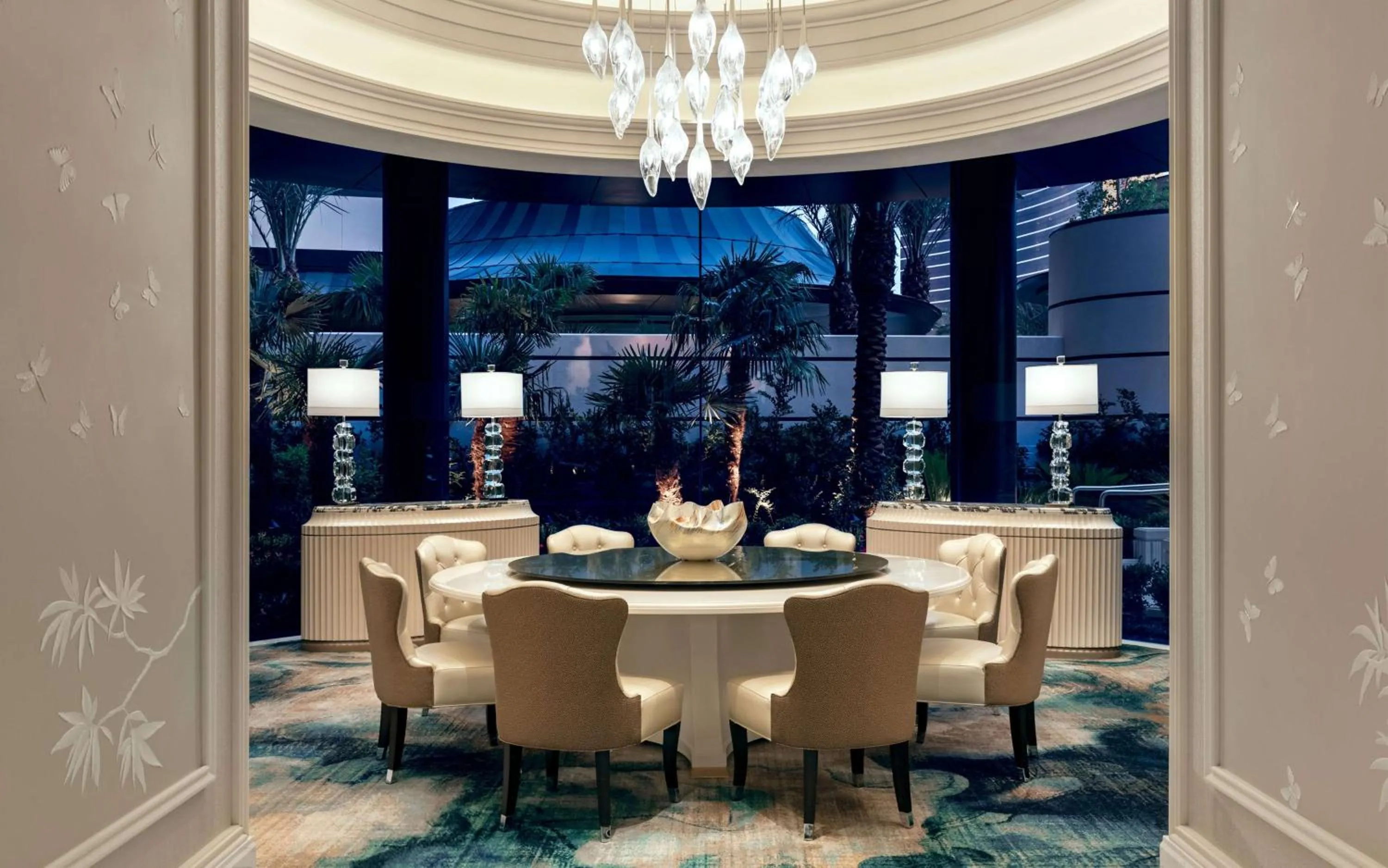 Living room in Crockfords Las Vegas, LXR Hotels & Resorts at Resorts World