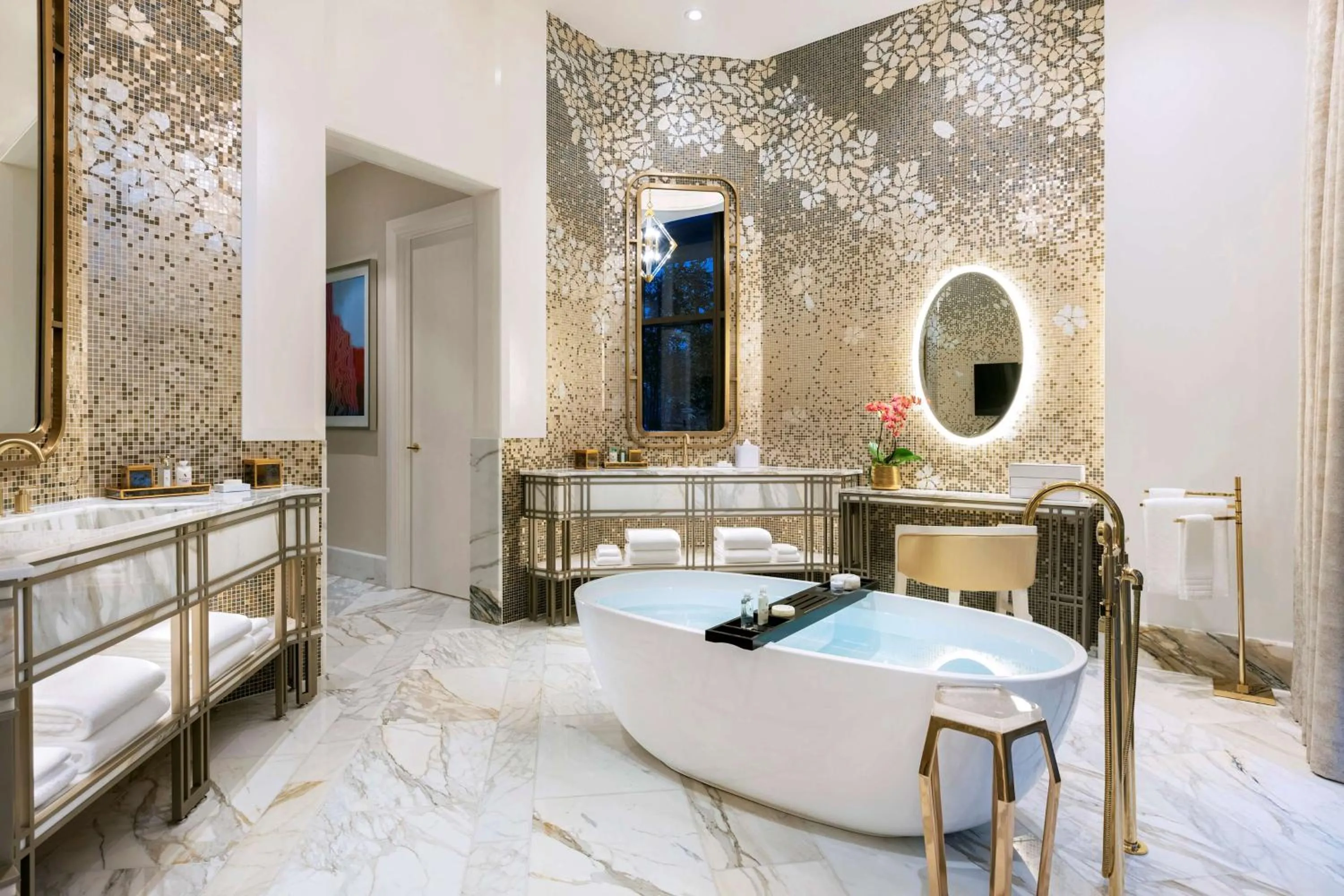 Bathroom, Bed in Crockfords Las Vegas, LXR Hotels & Resorts at Resorts World