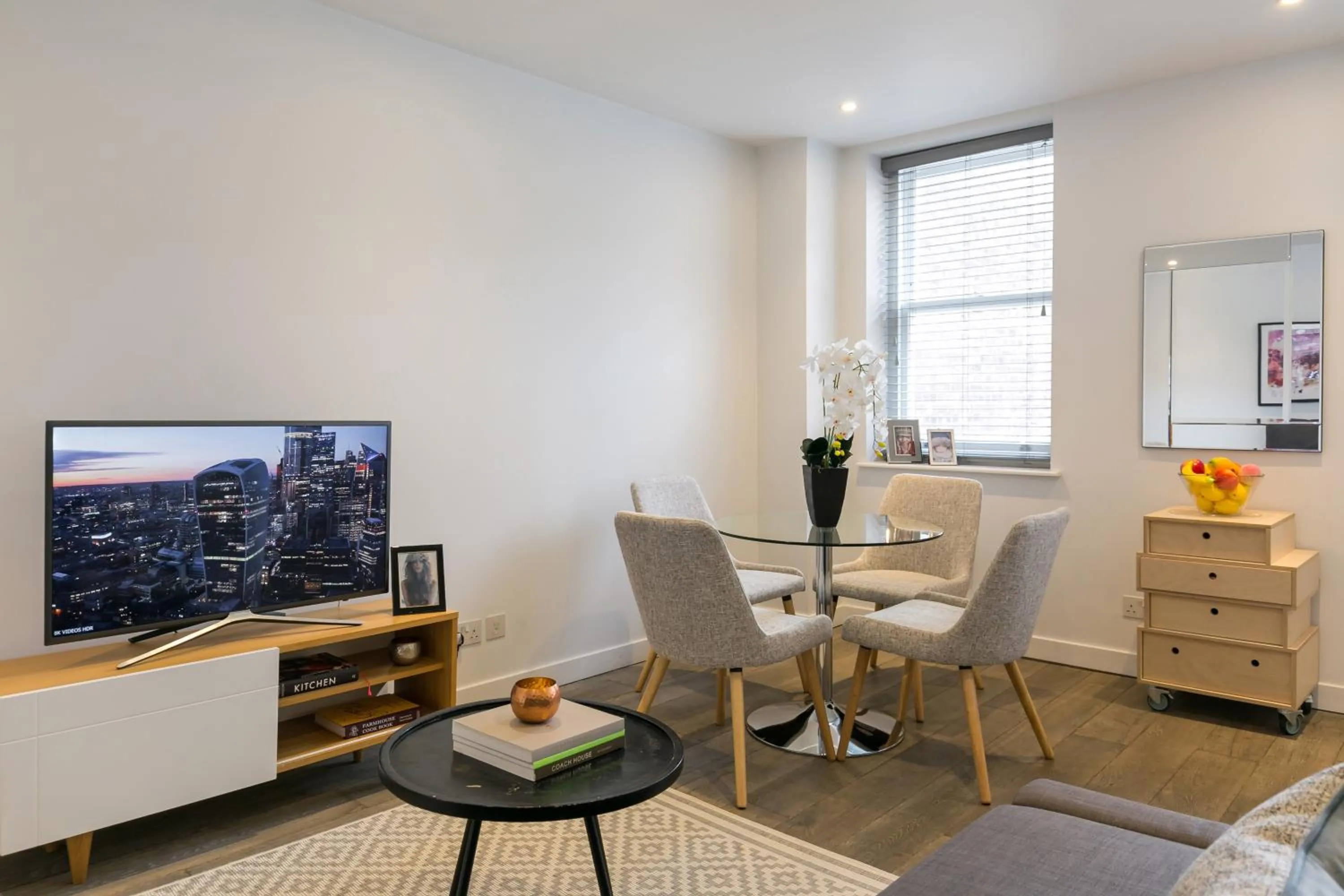 Living room in Urban Chic - Rathbone