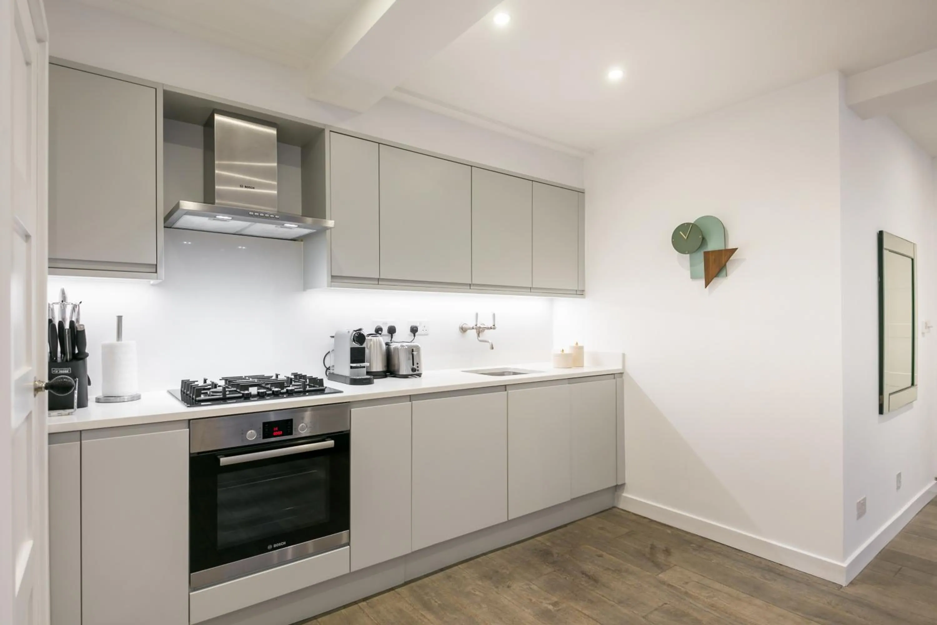 Kitchen or kitchenette in Urban Chic - Rathbone