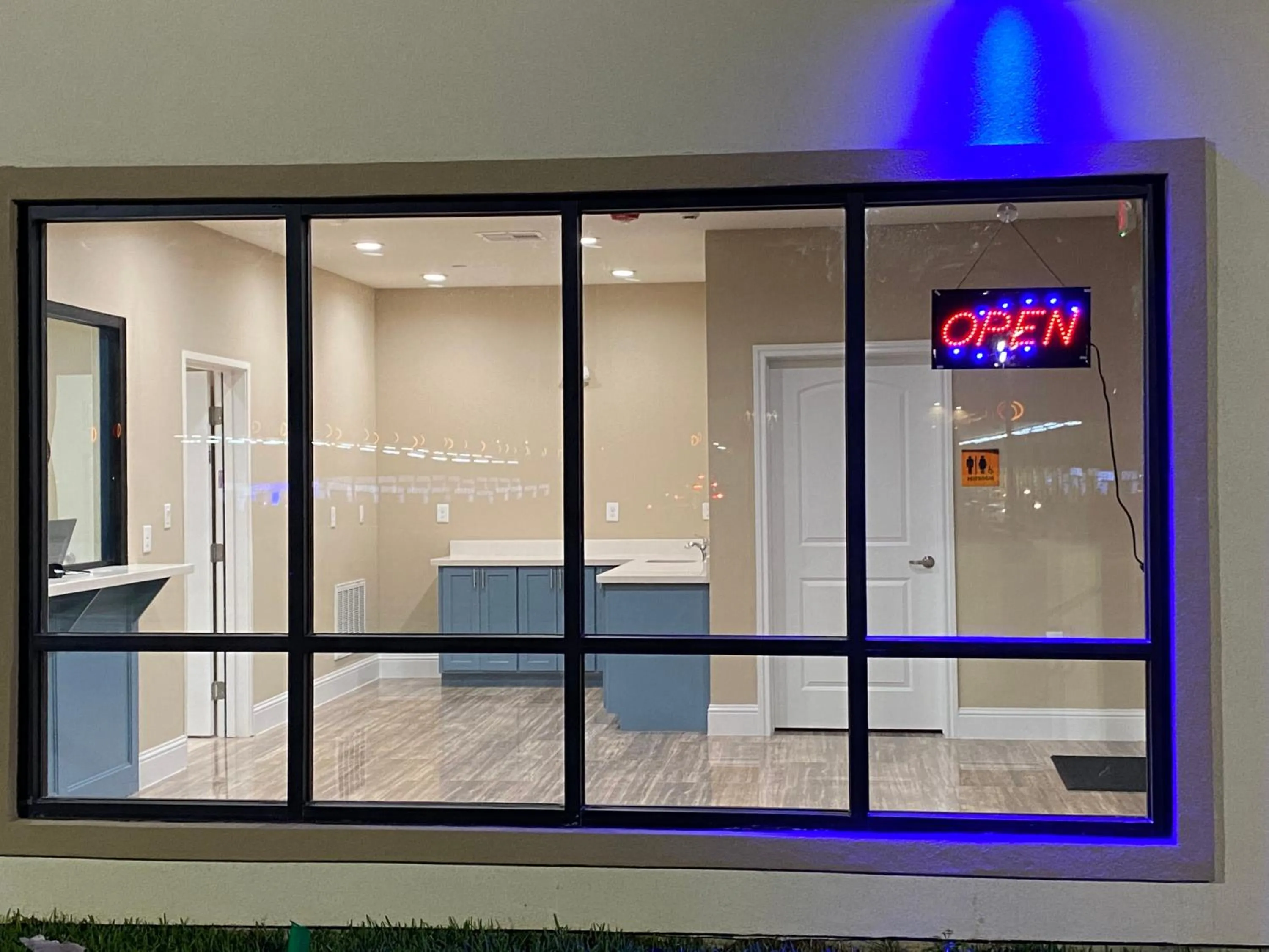 Lobby or reception in Lone Star Inn - Dickinson