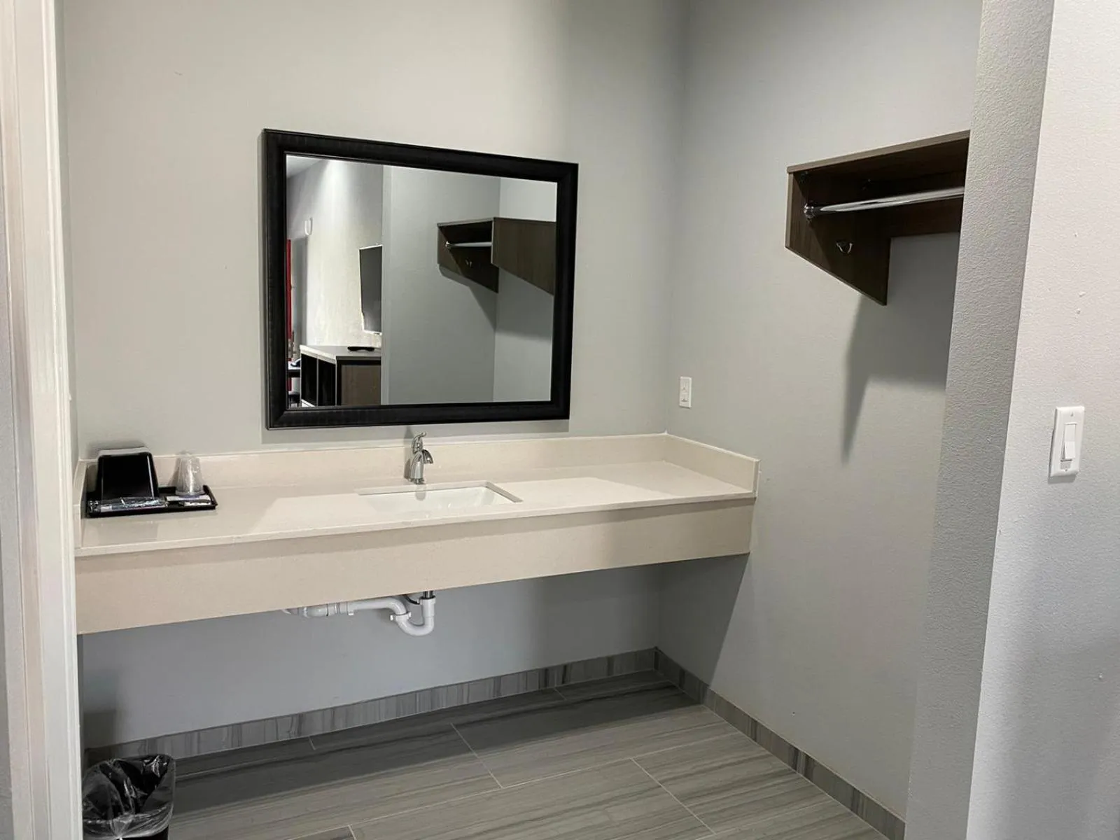 Bathroom in Lone Star Inn - Dickinson