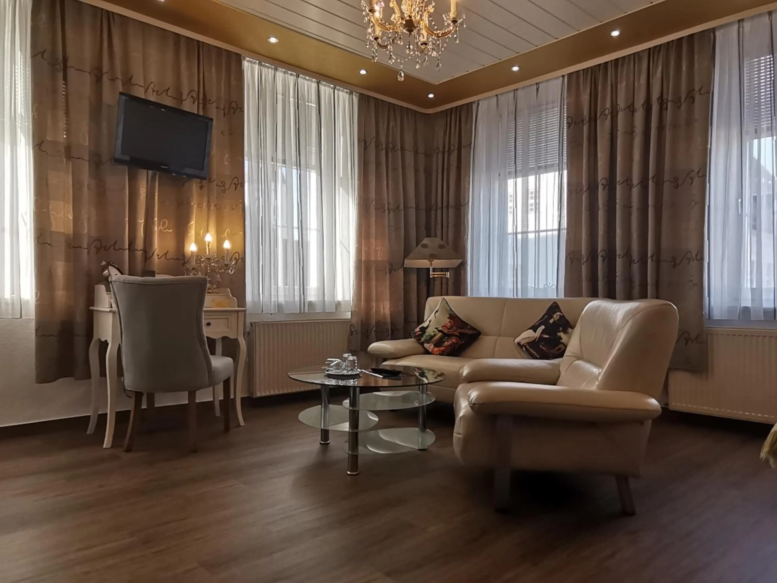 Photo of the whole room in Boulevardhotel Sängerstadt - alle Zimmer klimatisiert