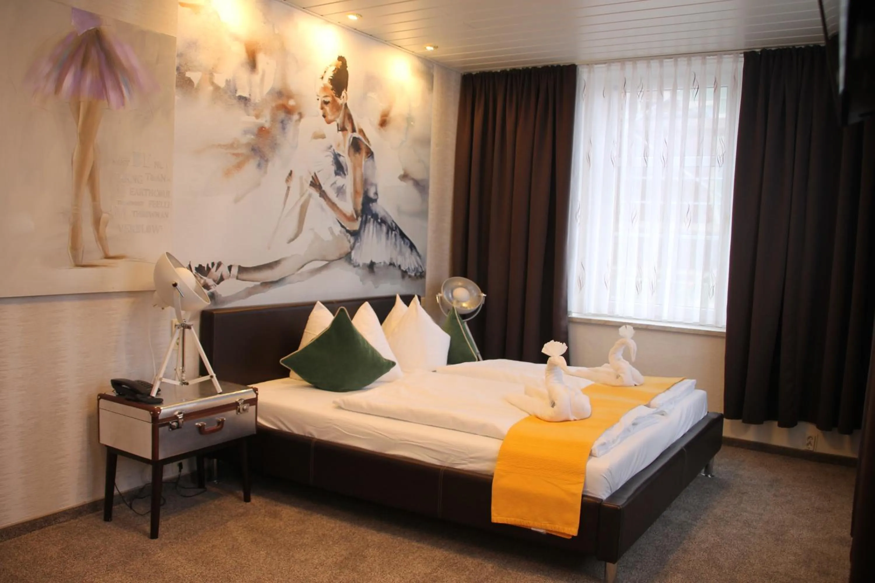 Photo of the whole room, Bed in Boulevardhotel Sängerstadt - alle Zimmer klimatisiert