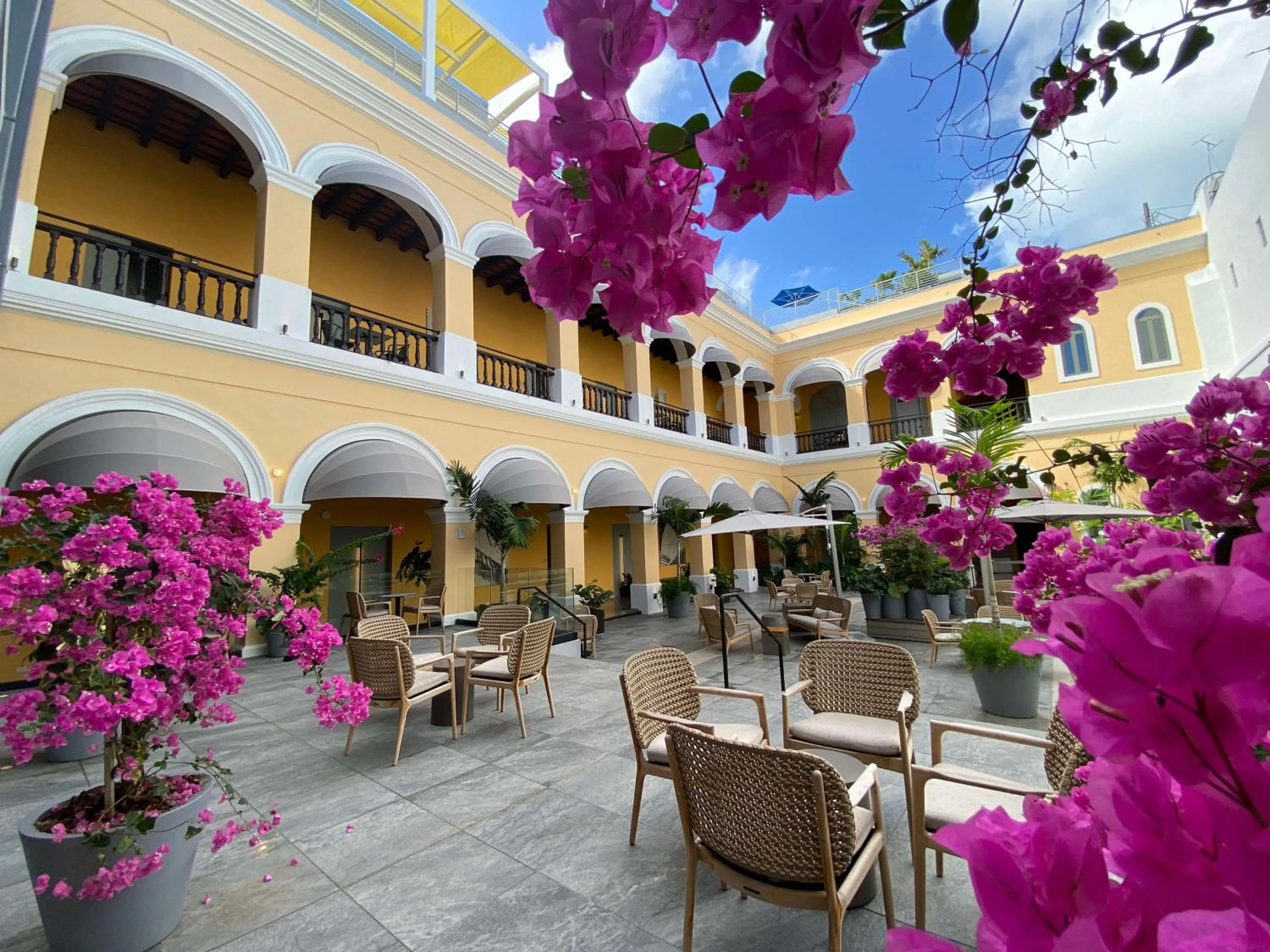 Patio in Palacio Provincial San Juan, Adults only, Curio Collection by Hilton