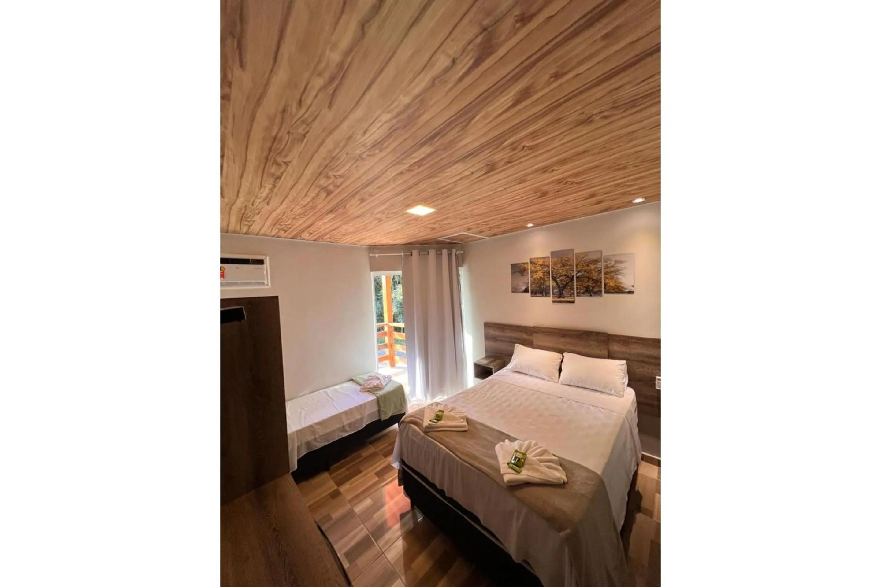 Bedroom in OYO Pousada Coisa Mais Linda