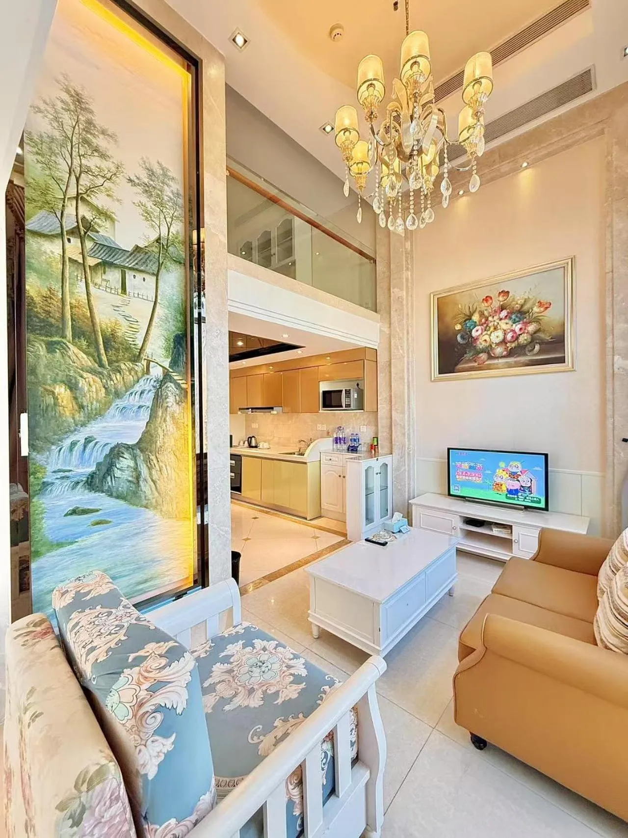 Photo of the whole room in Barton International Residence Guangzhou - located in the city center adjacent to Beijing Road Pedestrian Street and Dafo Temple and close to the subway