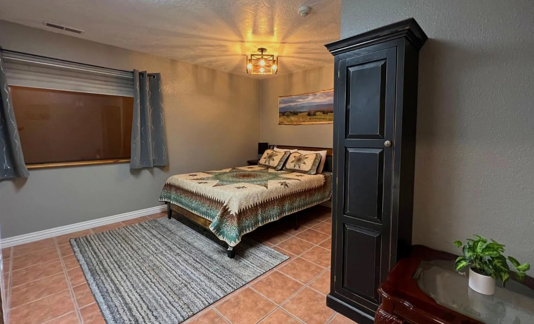 Bed in THE SNUGGLE INN