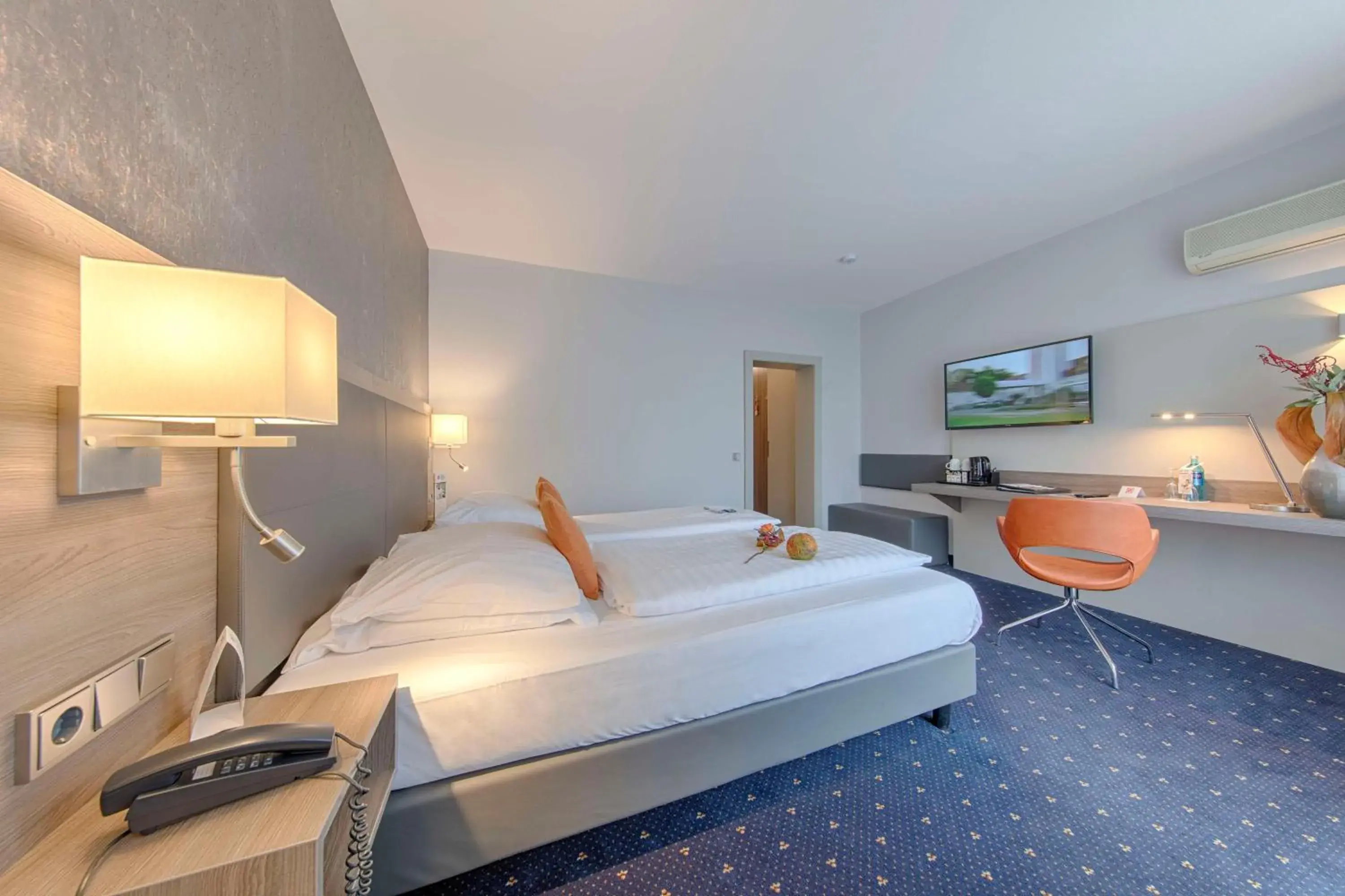 Standard Double Room with Double Bed in Best Western Plus Hotel Steinsgarten Standard Double Room with Double Bed in Best Western Plus Hotel Steinsgarten