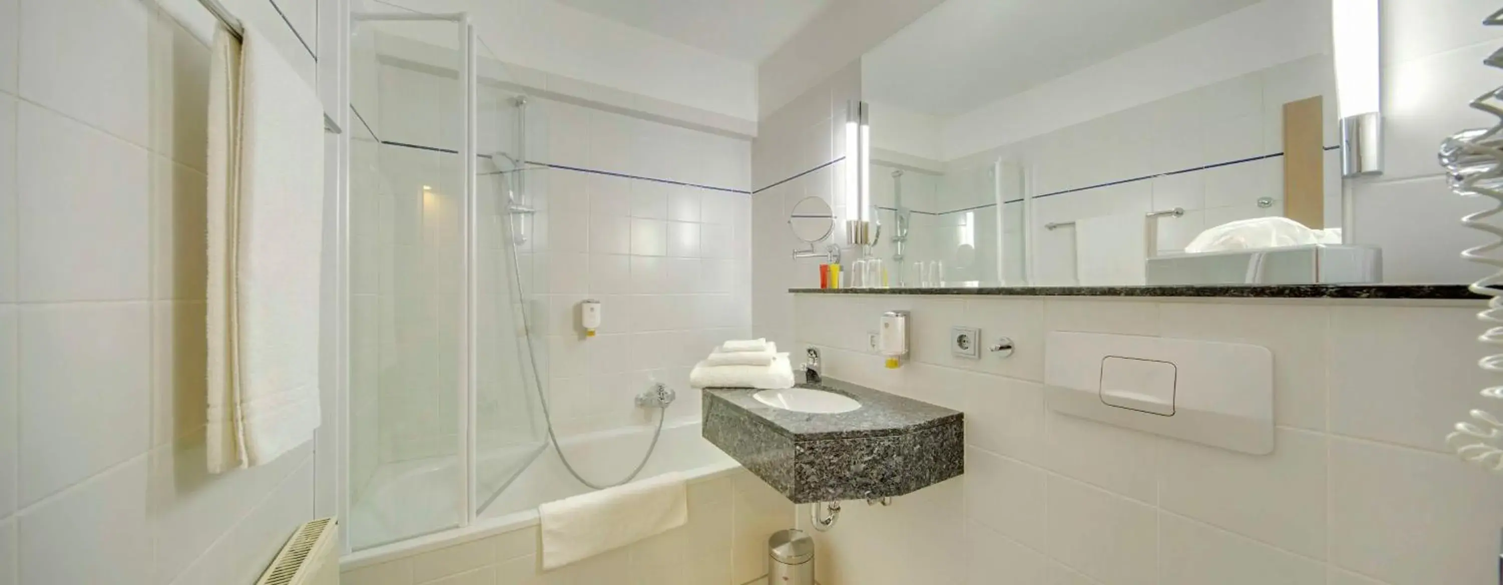 Standard Single Room with Single Bed in Best Western Plus Hotel Steinsgarten Standard Single Room with Single Bed in Best Western Plus Hotel Steinsgarten