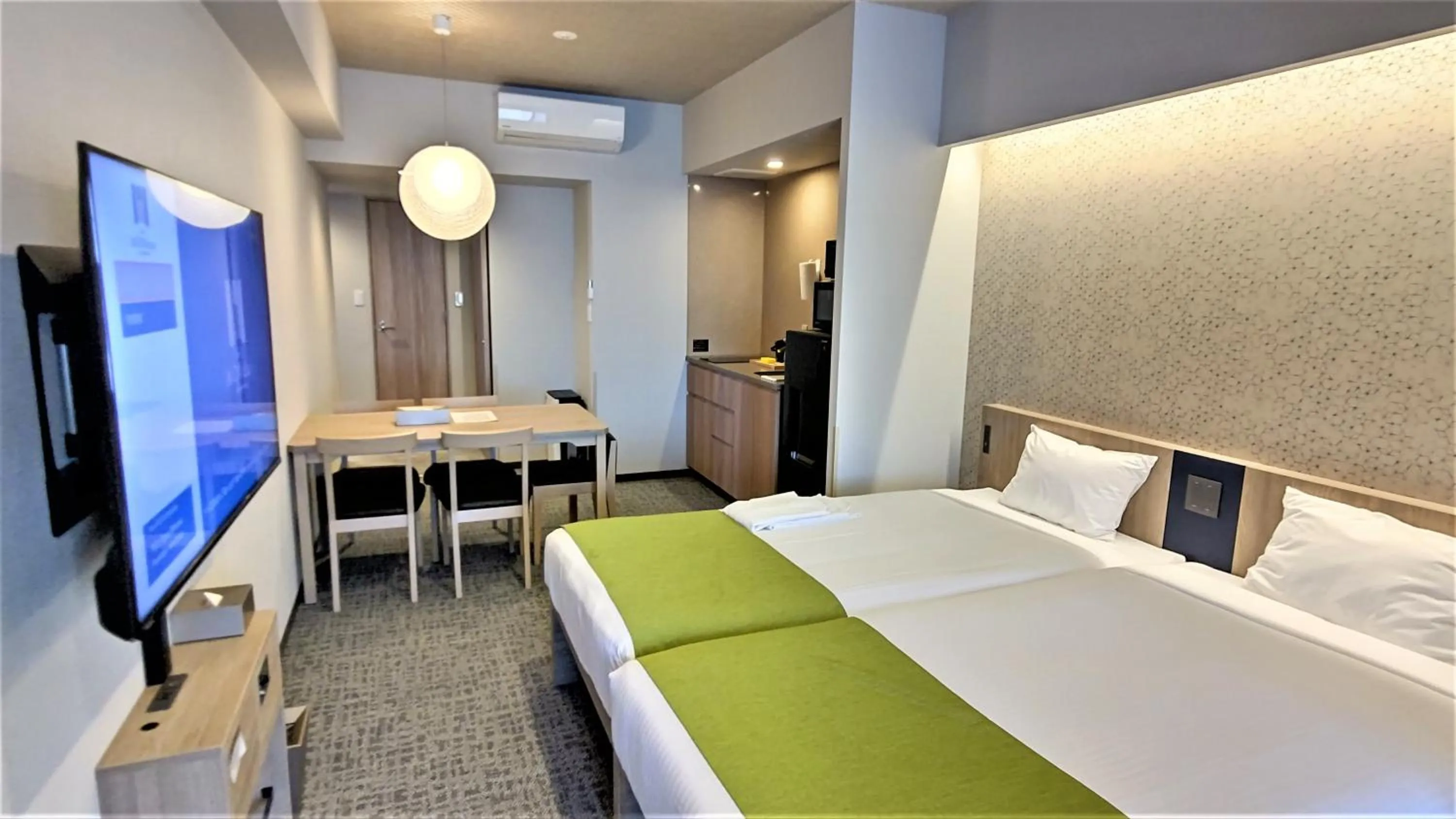 Bed in MONday Apart Premium UENO