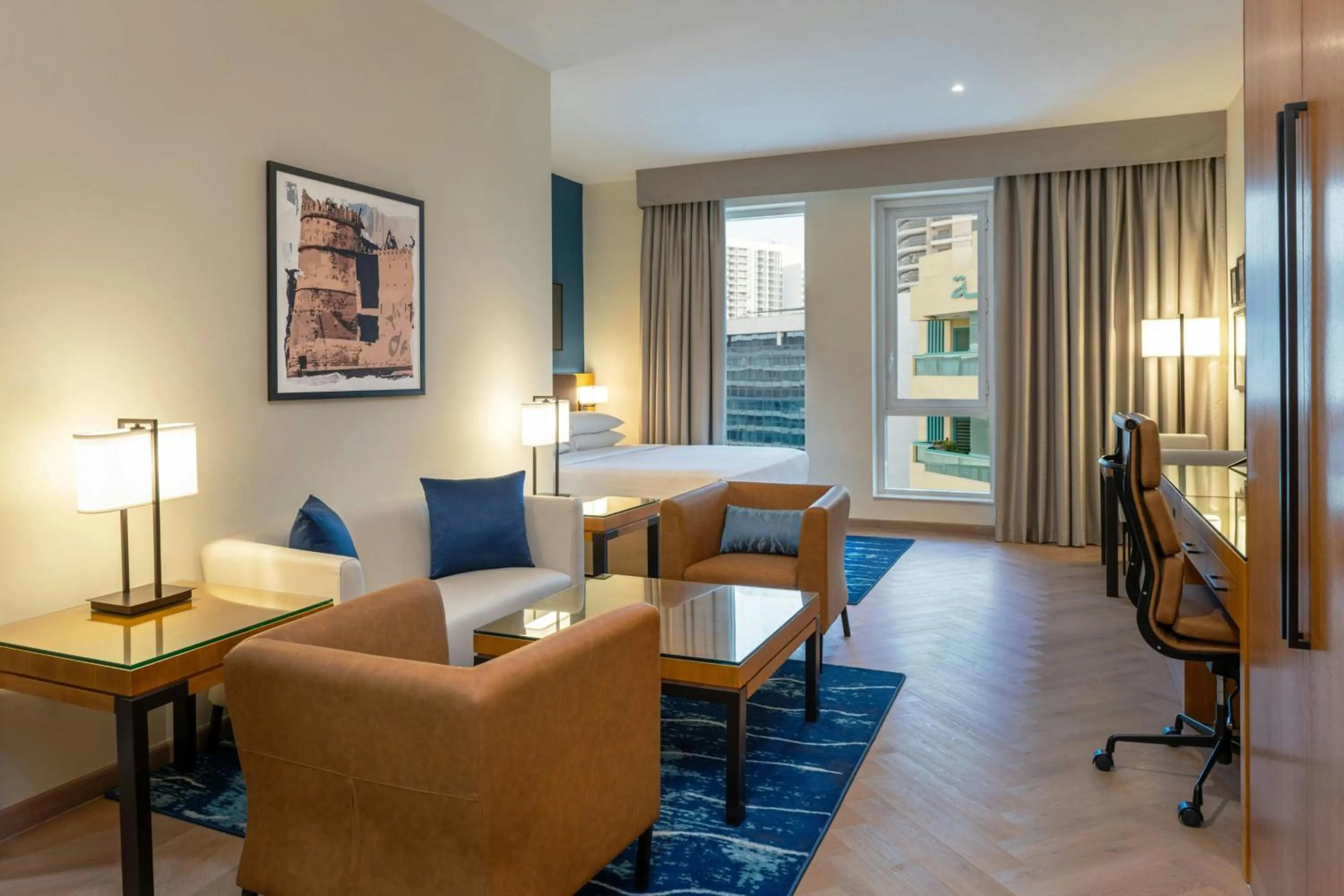 Living room, Bed in Four Points by Sheraton Bur Dubai