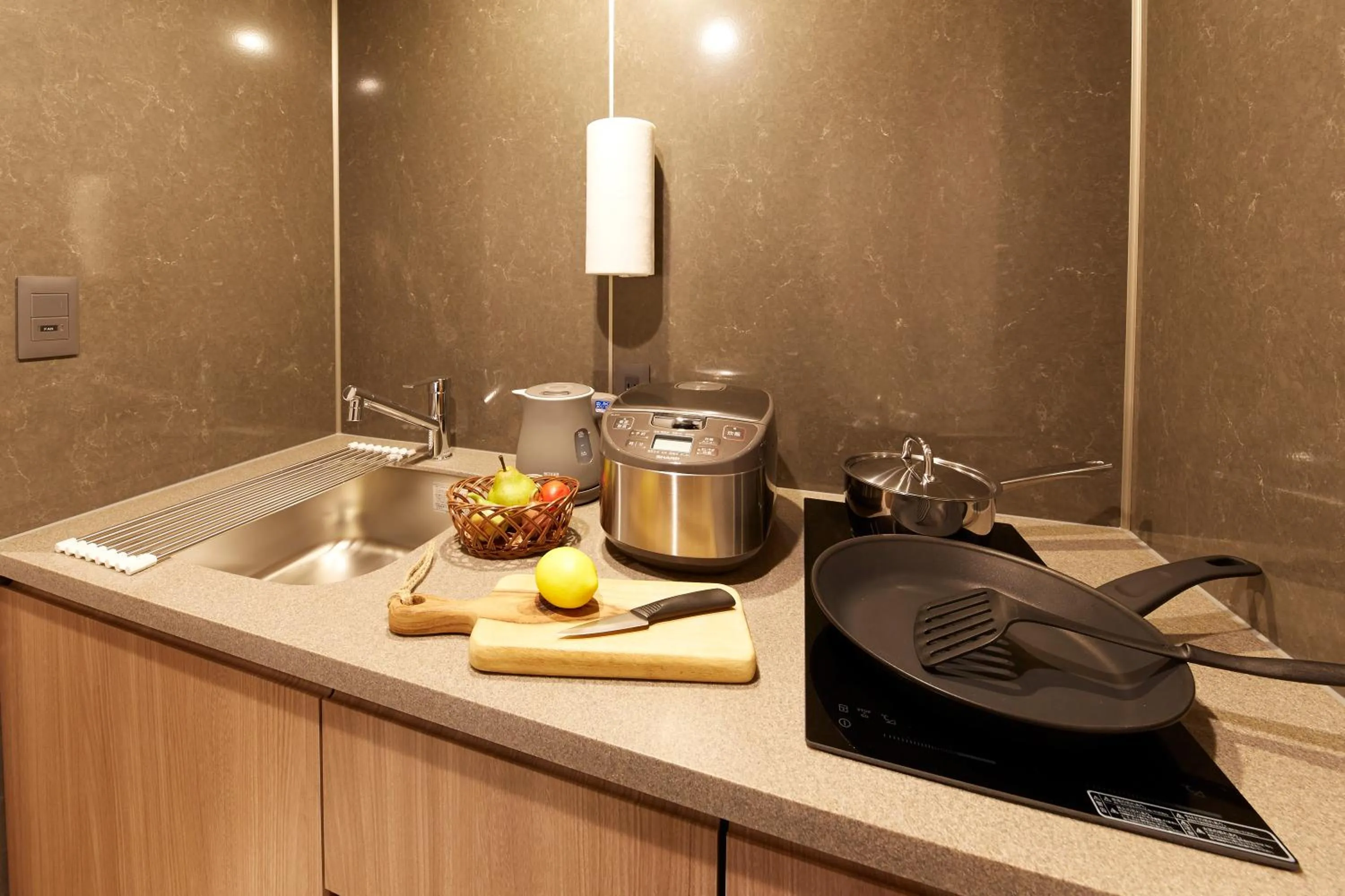 MONday Apart Premium Ginza Shintomicho