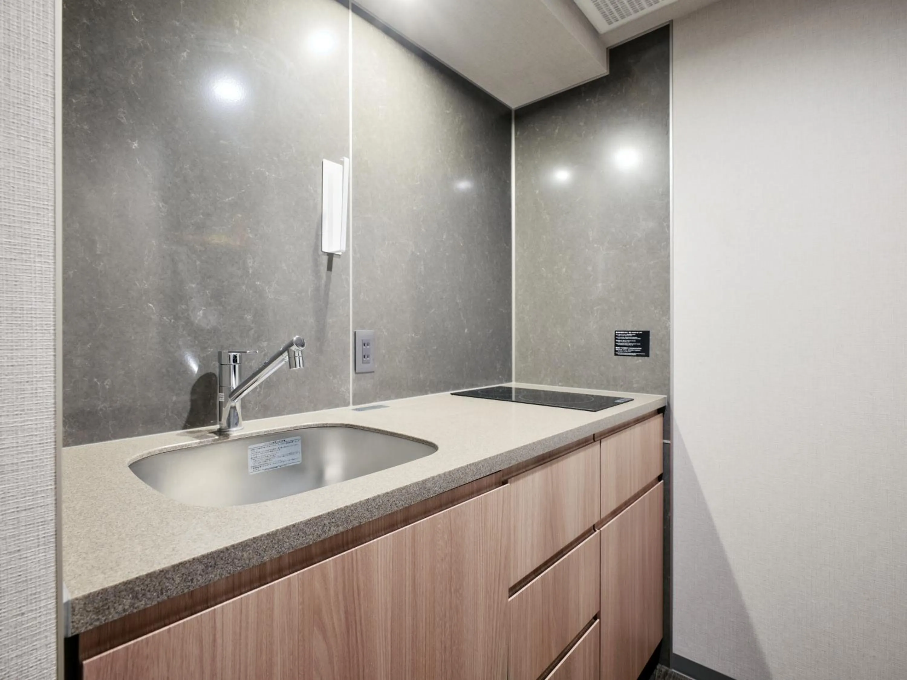 MONday Apart Premium Ginza Shintomicho