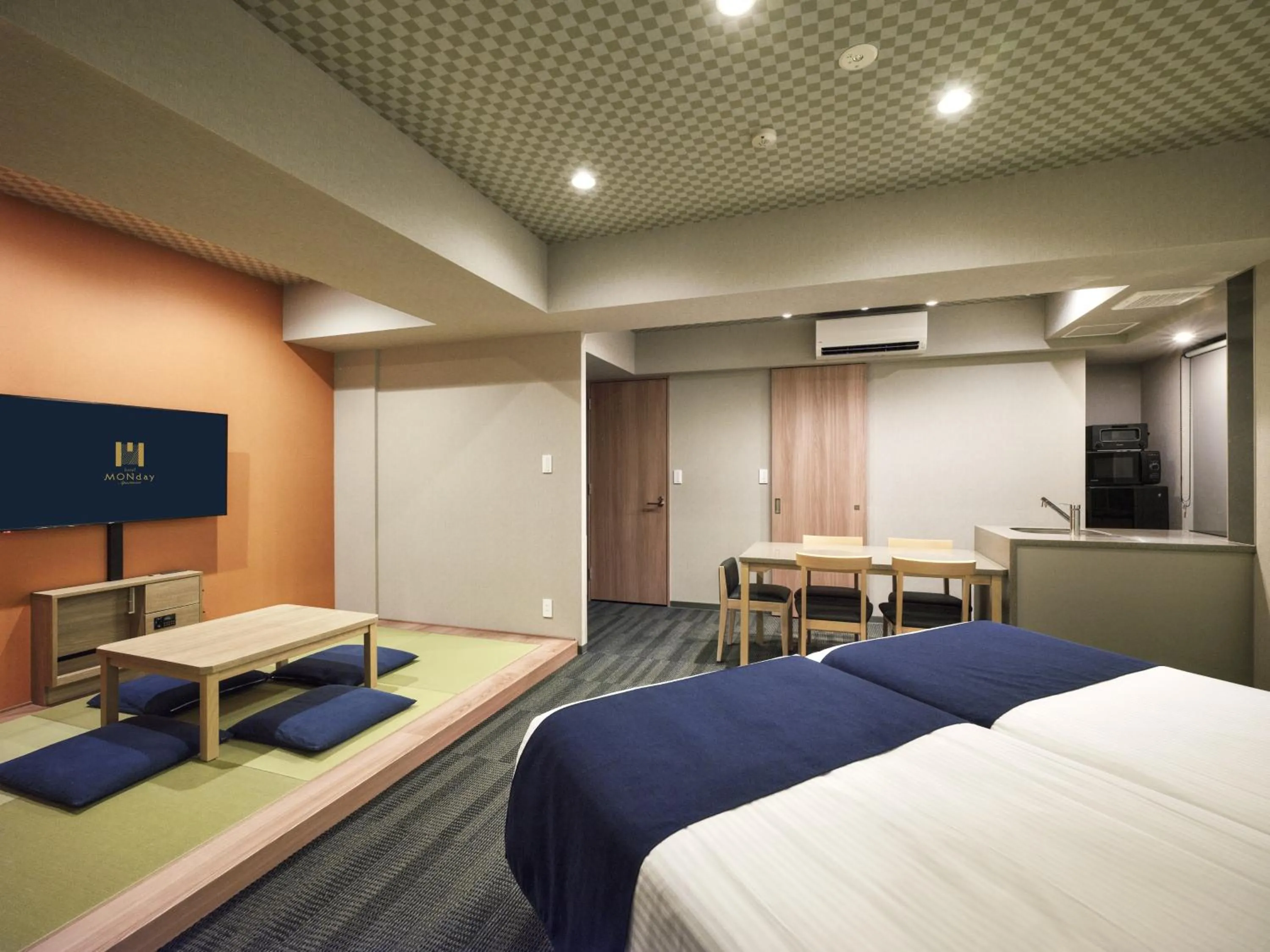 Bed in MONday Apart Premium Ginza Shintomicho