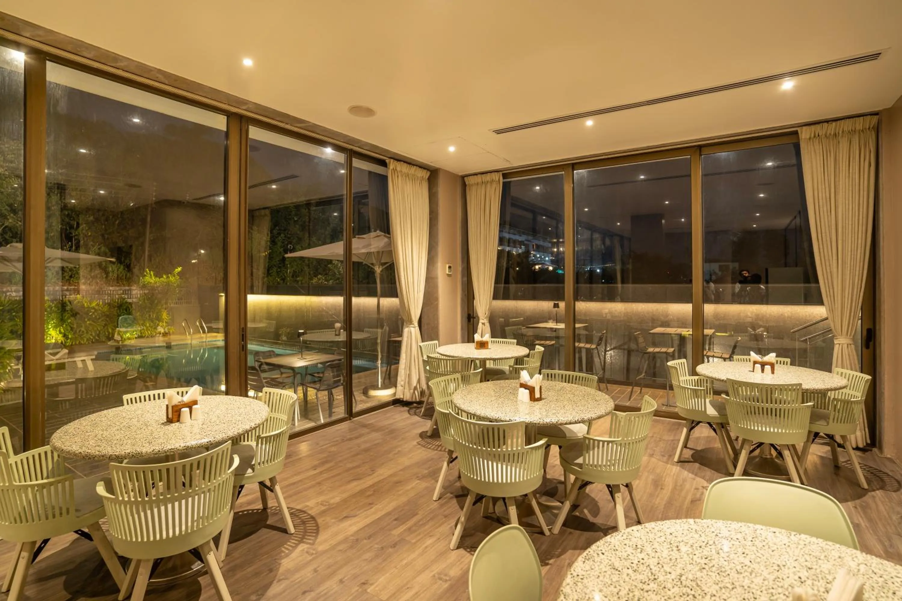 Valentia The Exotic Boutique Hotel - Pure Veg