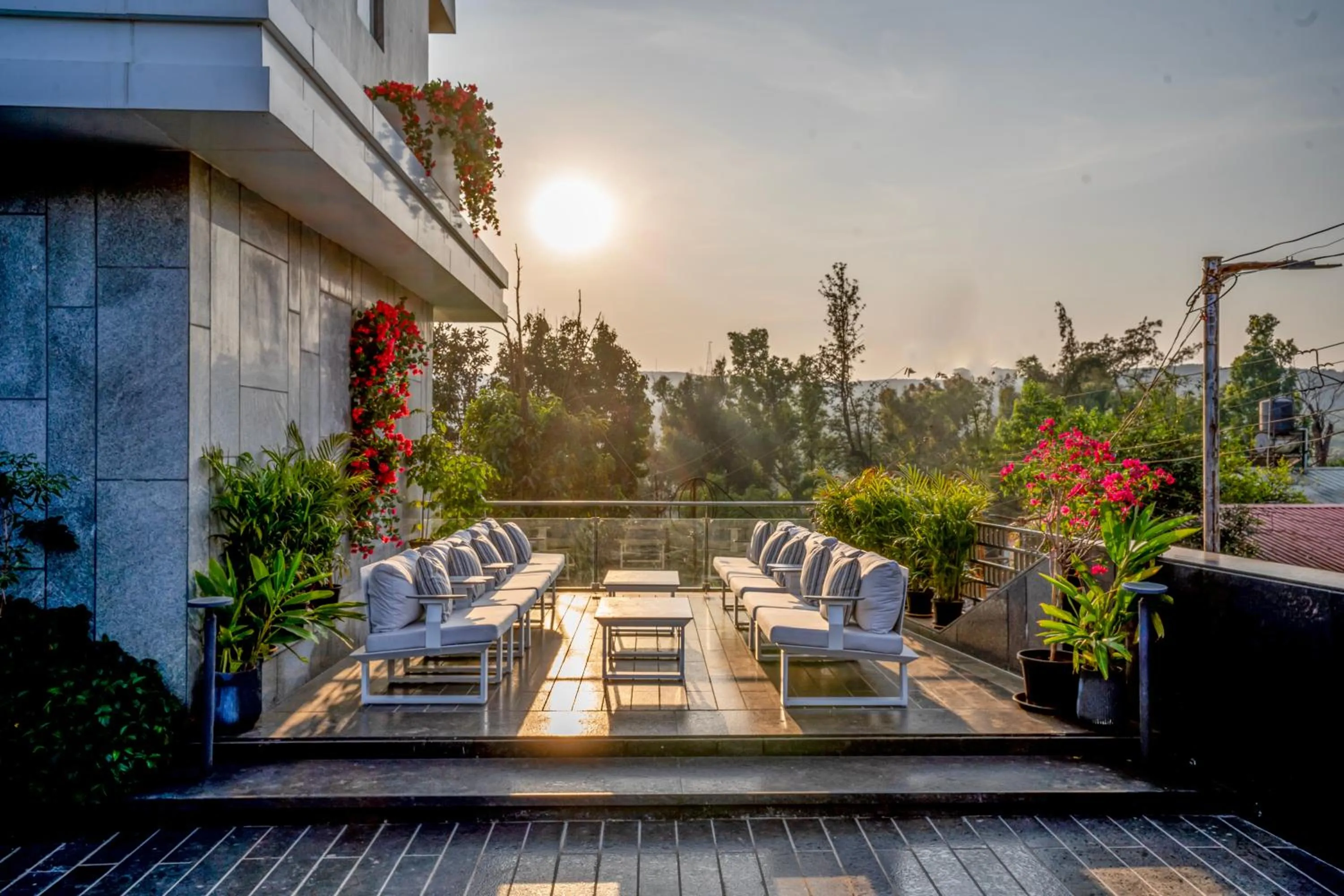 Valentia The Exotic Boutique Hotel - Pure Veg