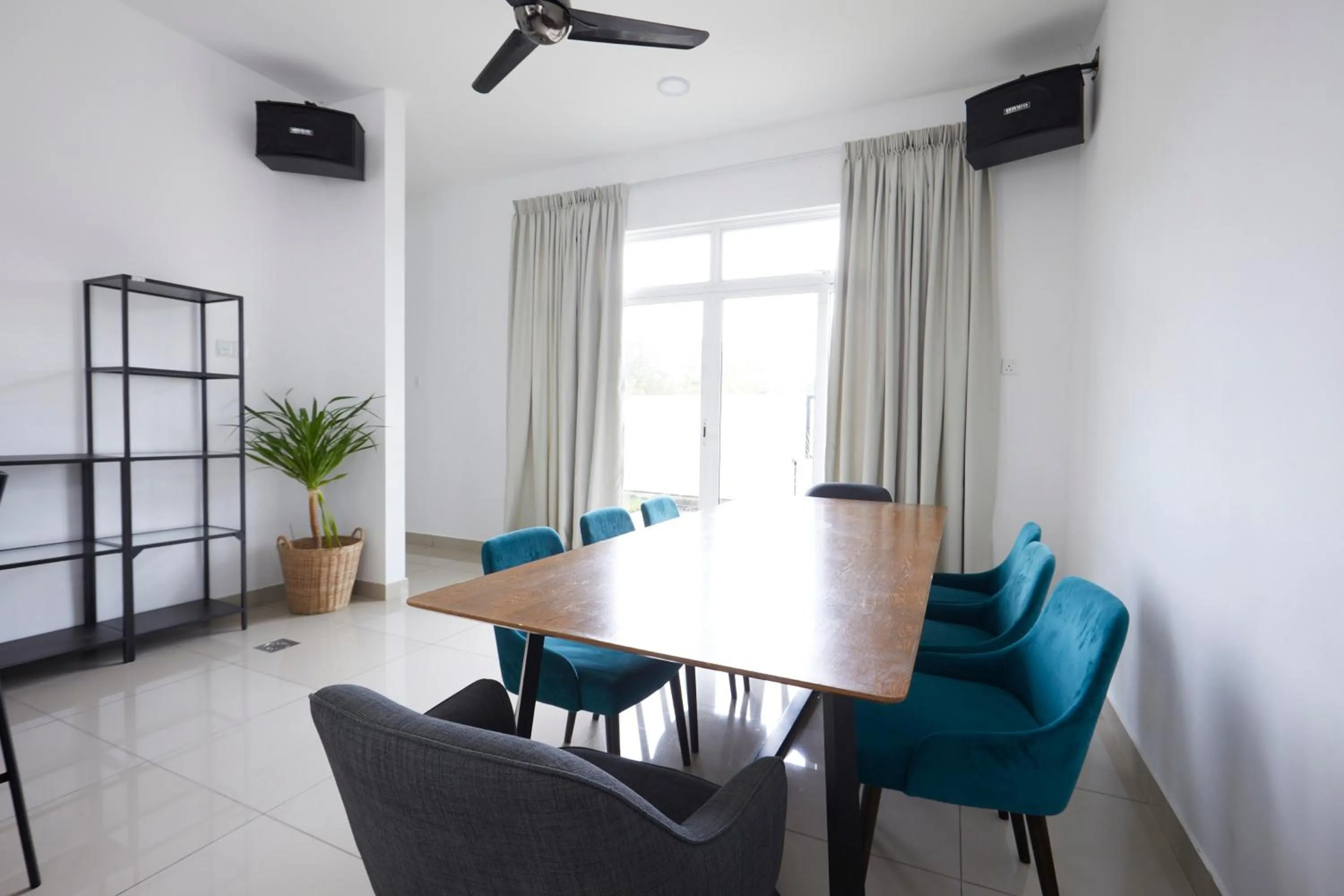 Dining area in Desaru Arcadia Villa By Convergence
