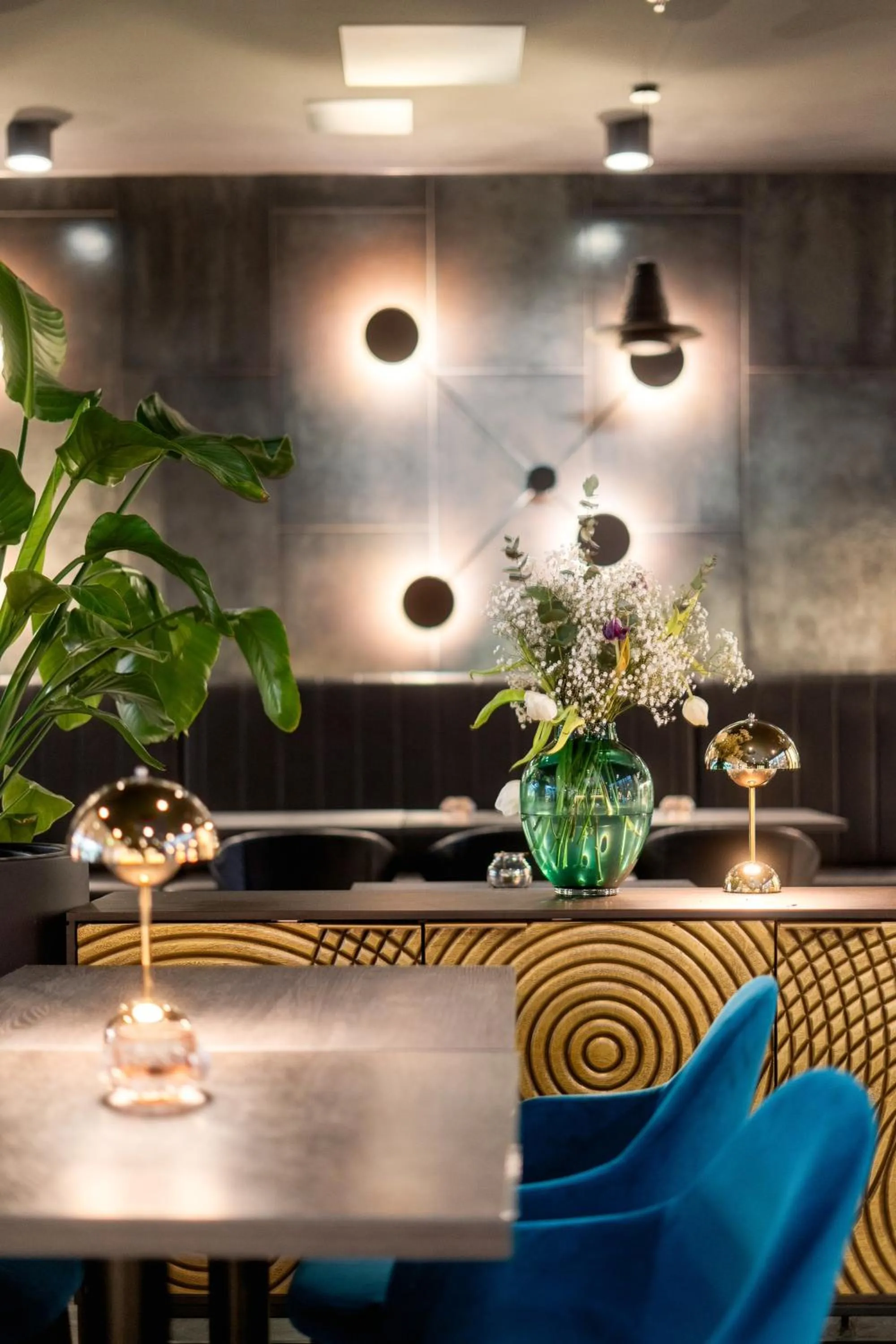 Restaurant/places to eat in Hotel Matts