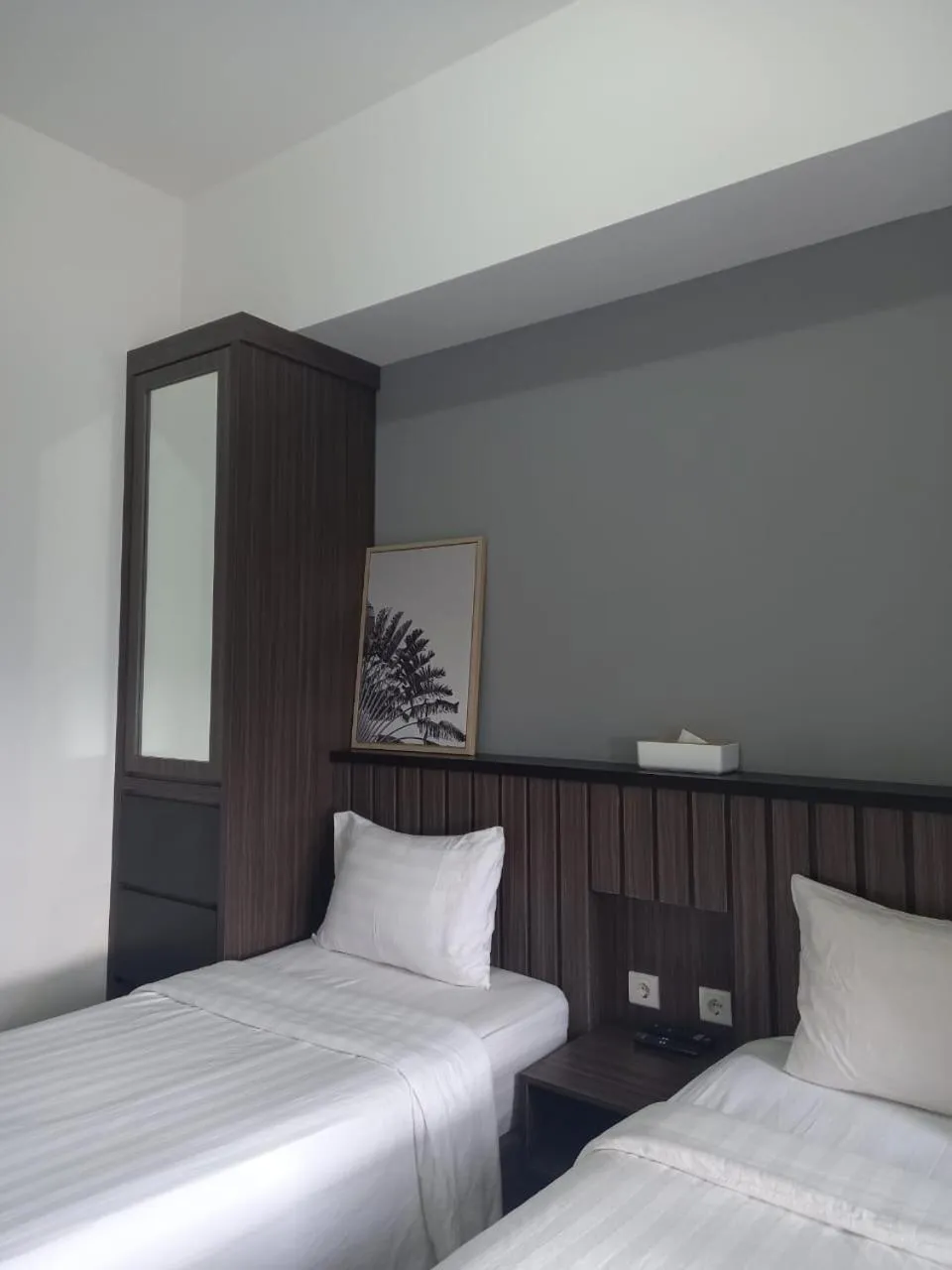 Bed in Cordova Suites