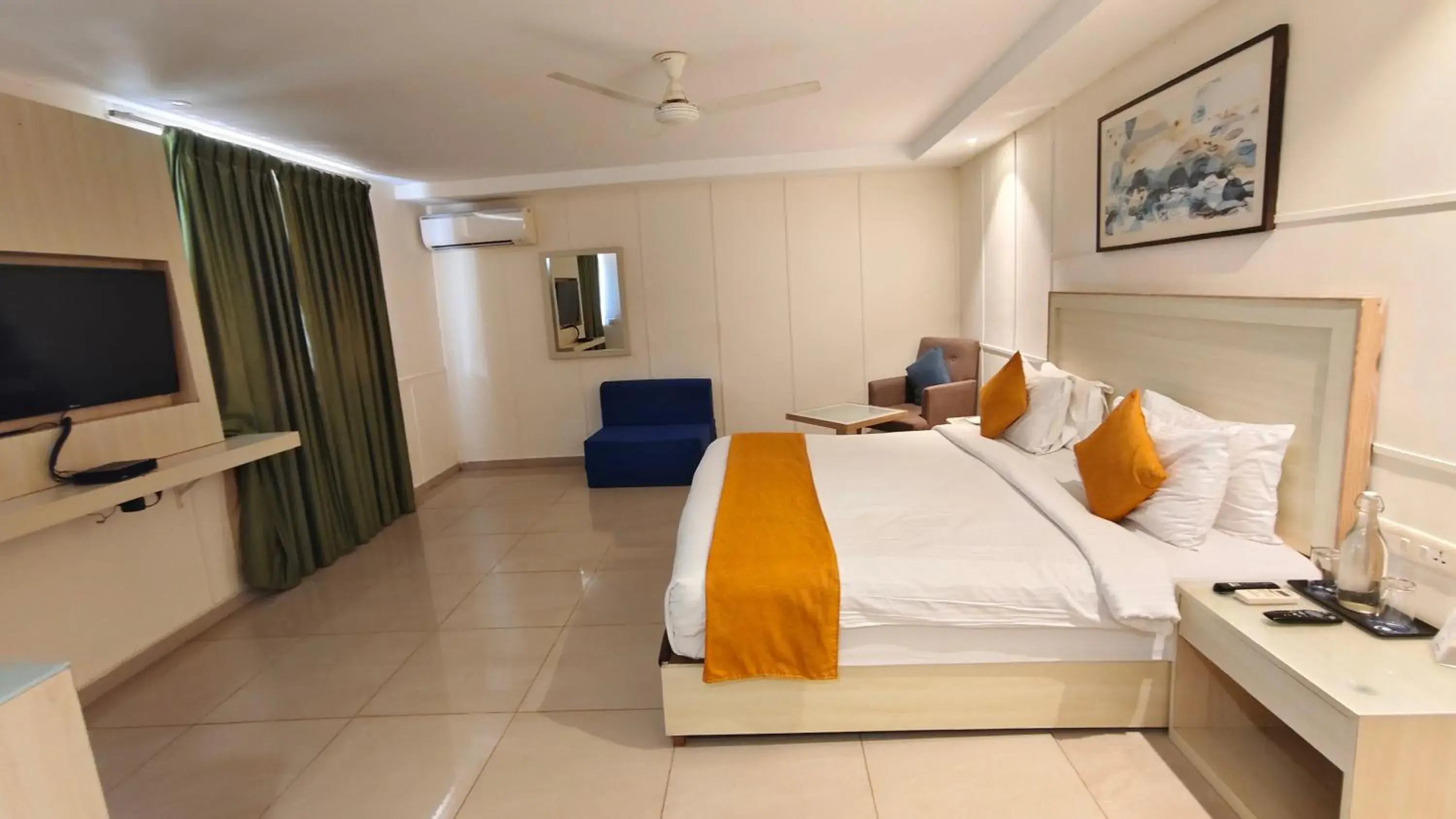 Deluxe Room - single occupancy in Trevon Hotels & Resorts Goa Deluxe Room - single occupancy in Trevon Hotels & Resorts Goa