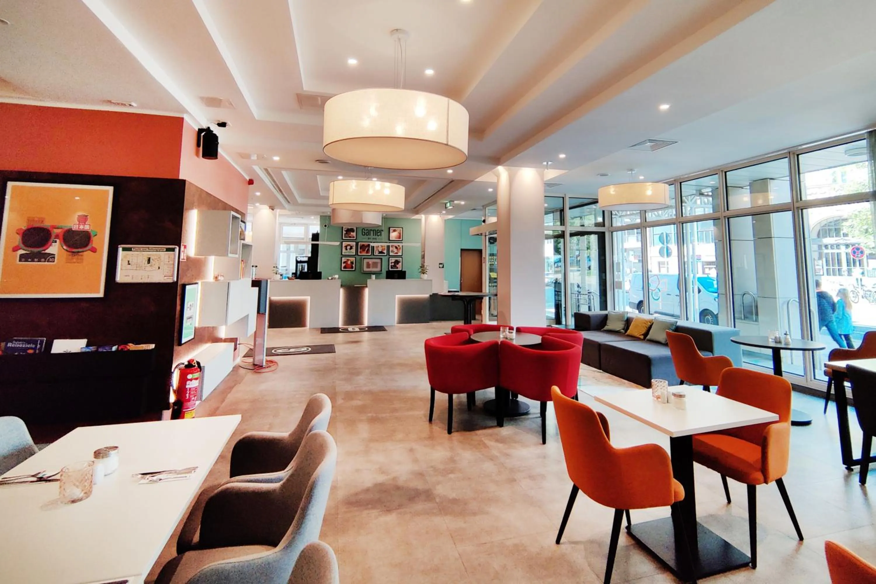 Breakfast in Garner Hotel Wiesbaden City by IHG