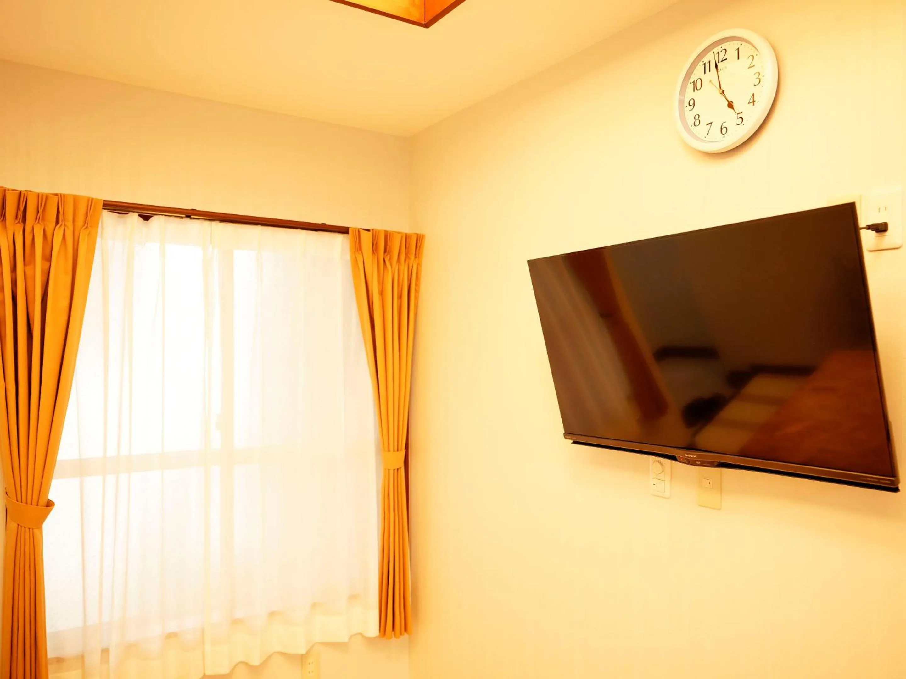 TV and multimedia in Mcity in Maejima