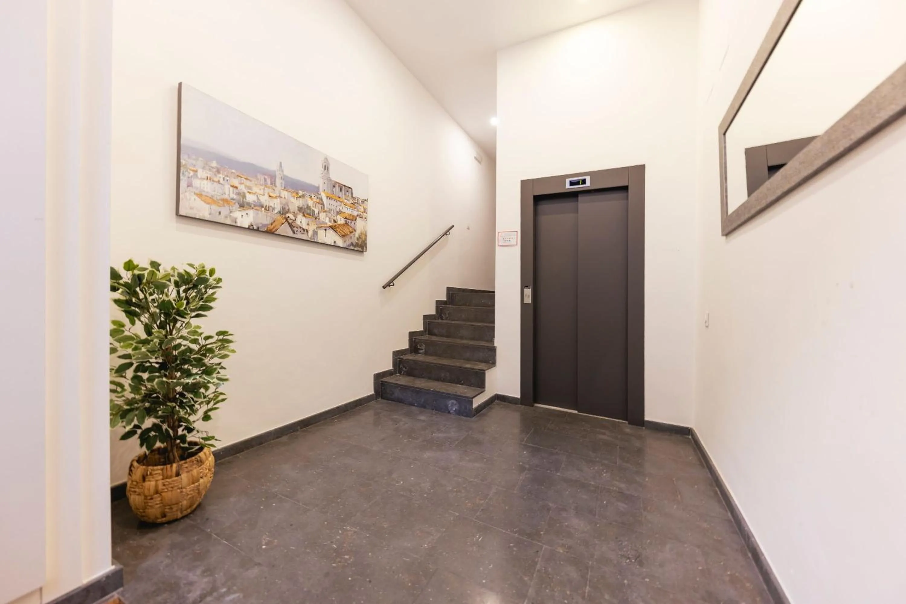 Facade/entrance in Bravissimo Riu Onyar, modern 3 bedroom apartment