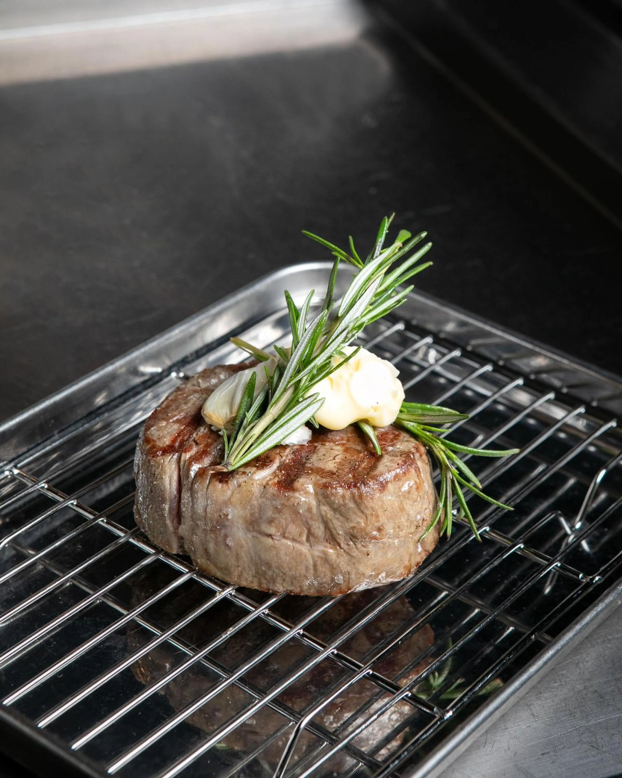 Restaurant/places to eat in Grand Hyatt Berlin