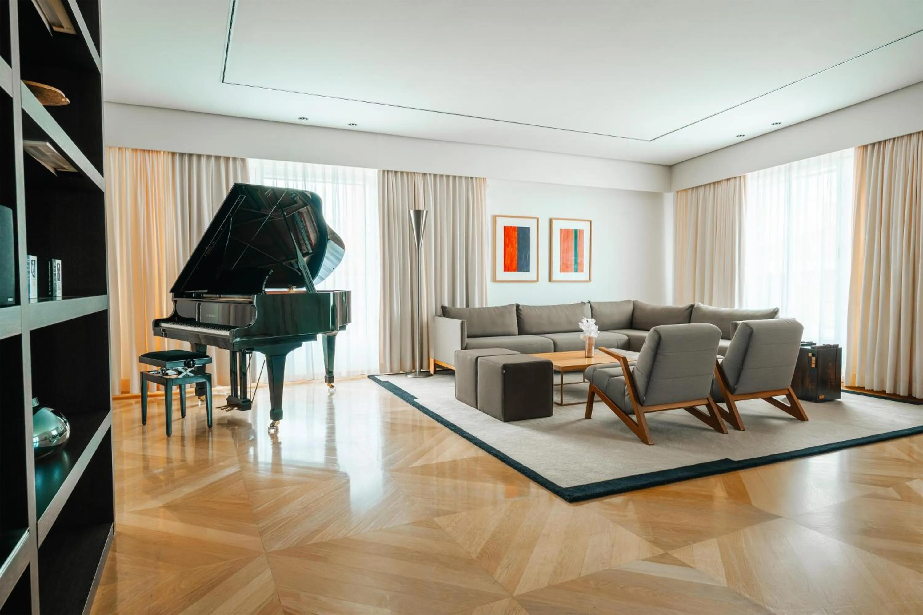 Photo of the whole room in Grand Hyatt Berlin