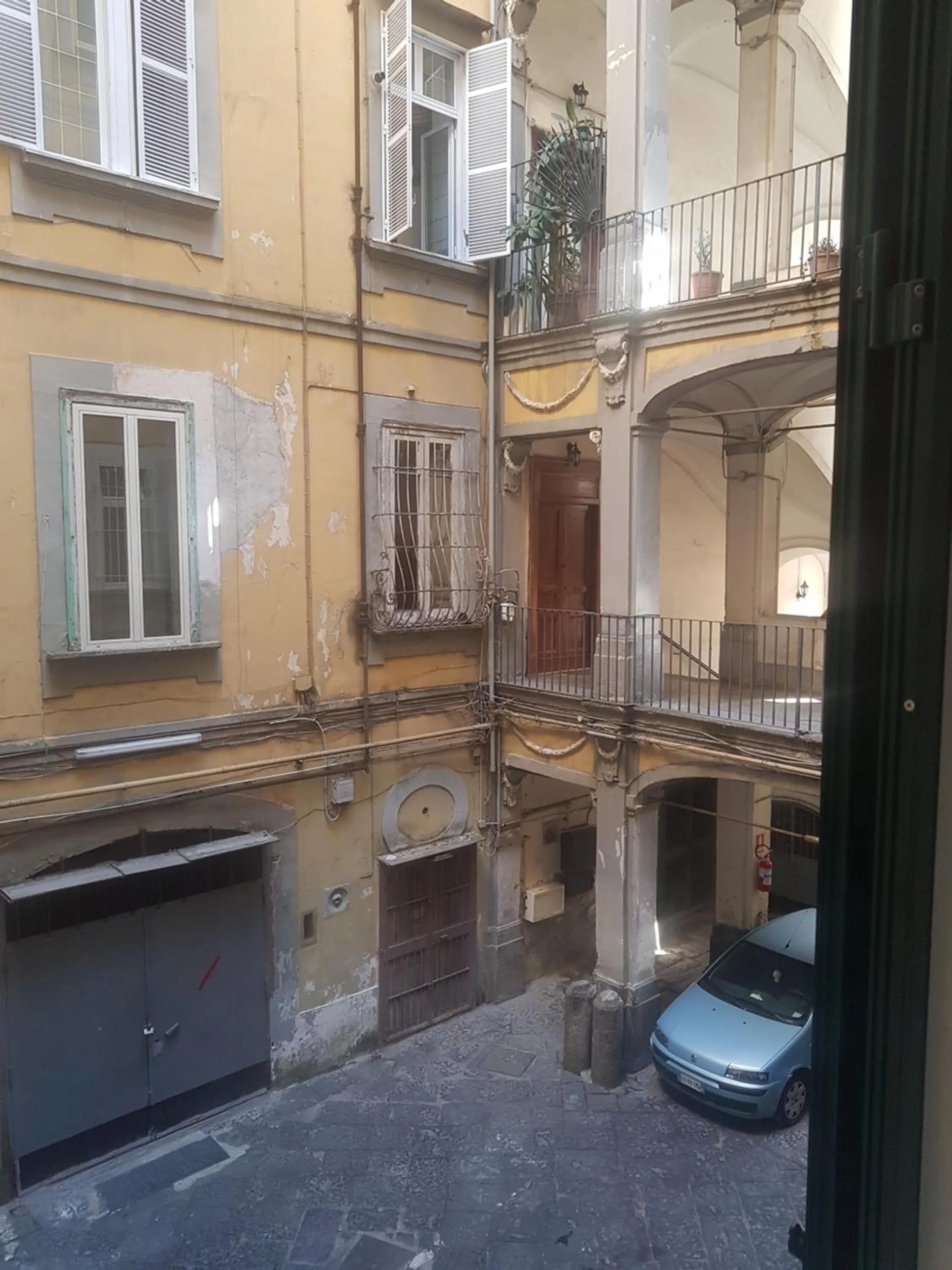 Inner courtyard view in Your Home in Naples